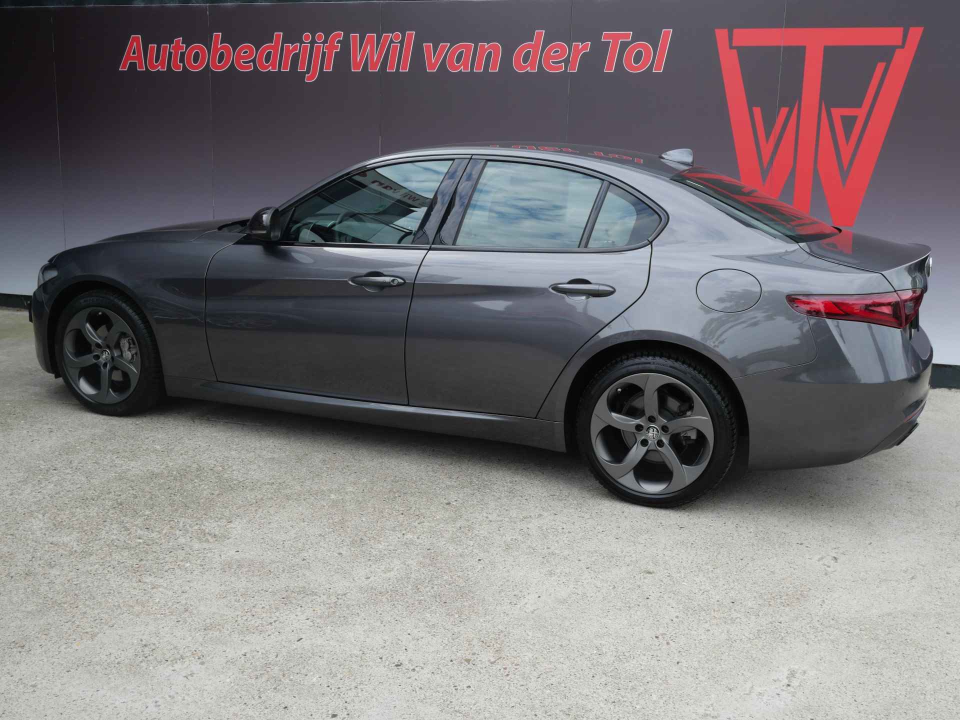 Alfa Romeo Giulia 2.0T SUPER | VELOCE PACK | CARPLAY | A.C.C. | XENON | CAMERA | 1e EIG | ALL-IN!! - 10/34