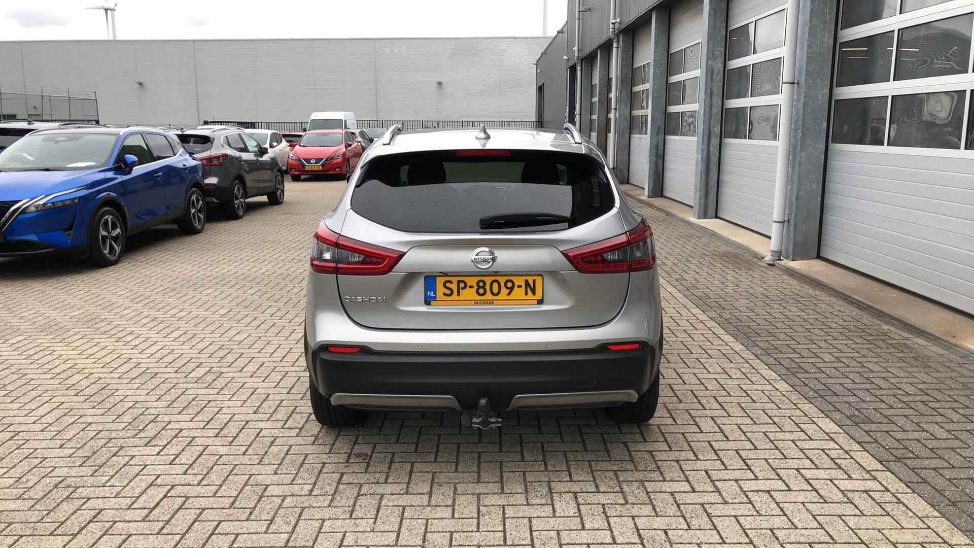 Nissan Qashqai 1.2 N-Connecta - 4/9