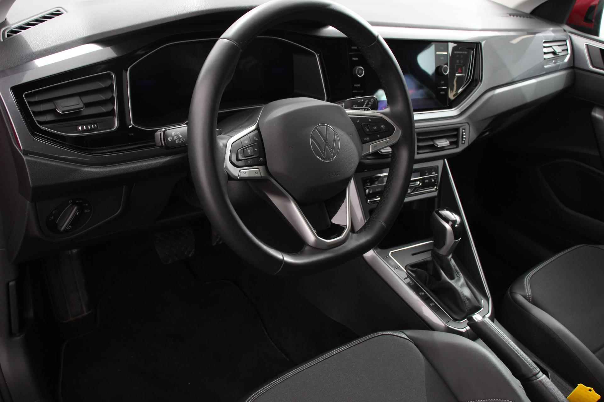 Volkswagen Taigo 1.5 TSI 150pk DSG Style | Navigatie | Apple Carplay/Android Auto | Parkeersensoren | Camera | Park Assist | Blind Spot Assist | Adaptive Cruise Control | Stoelverwarming | Virtual Cockpit | LED-koplampen - 8/30