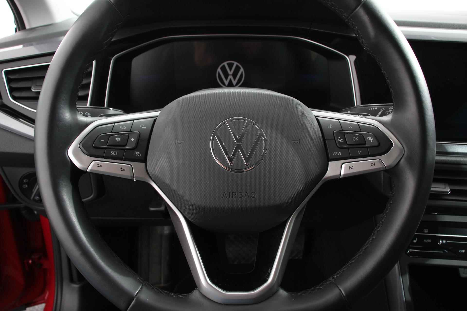 Volkswagen Taigo 1.5 TSI 150pk DSG Style | Navigatie | Apple Carplay/Android Auto | Parkeersensoren | Camera | Park Assist | Blind Spot Assist | Adaptive Cruise Control | Stoelverwarming | Virtual Cockpit | LED-koplampen - 14/30