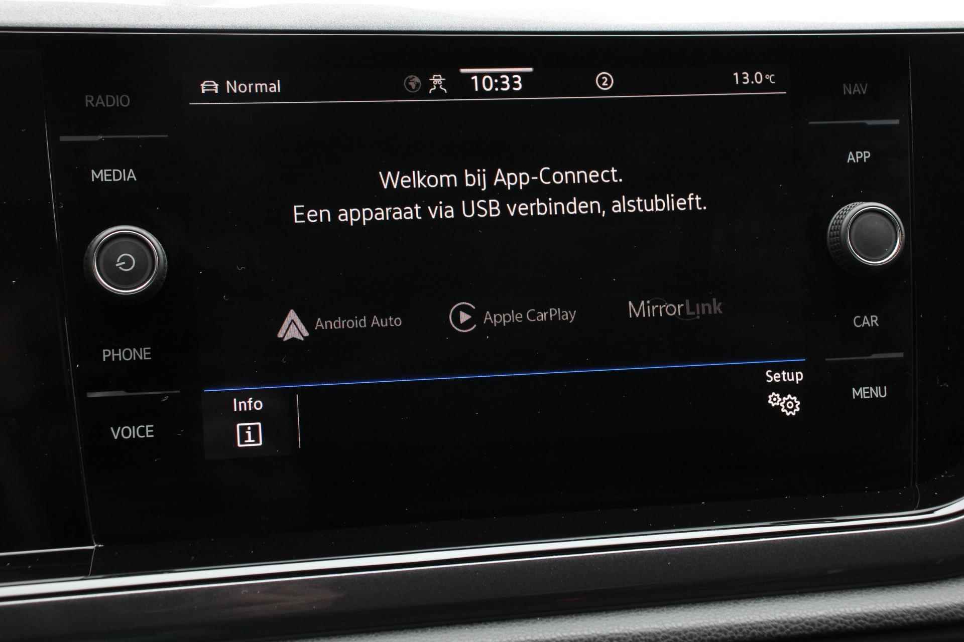 Volkswagen Taigo 1.5 TSI 150pk DSG Style | Navigatie | Apple Carplay/Android Auto | Parkeersensoren | Camera | Park Assist | Blind Spot Assist | Adaptive Cruise Control | Stoelverwarming | Virtual Cockpit | LED-koplampen - 22/30