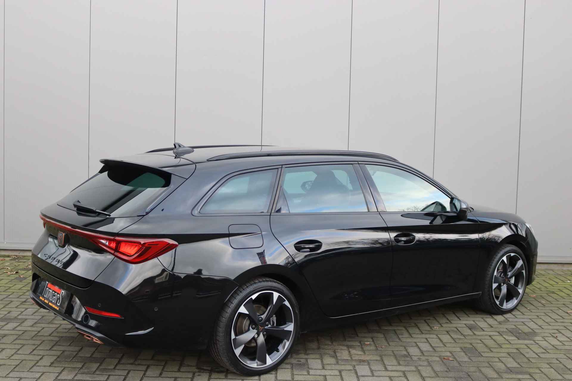 CUPRA Leon Sportstourer 1.4 e-Hybrid PHEV 204PK VZ Performance Adaptive-cruise/Navigatie/Winter-pack - 5/36