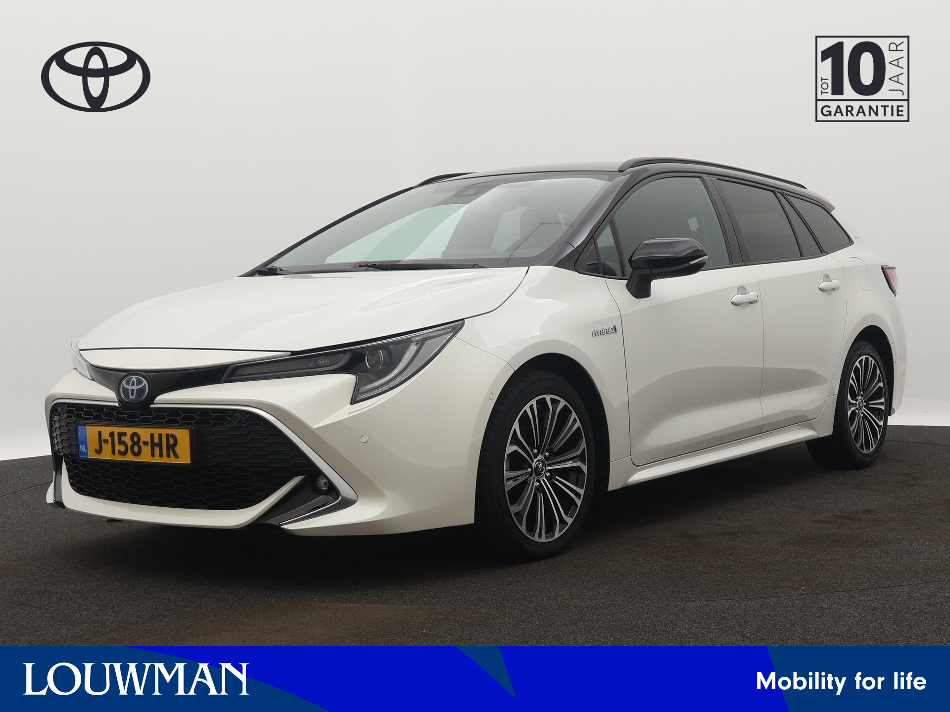 Toyota Corolla Touring Sports 1.8 Hybrid Executive Limited | Bi-tone | Winter Pack | Half lederen bekleding | Navigatie | Camera | Parkeersensoren |