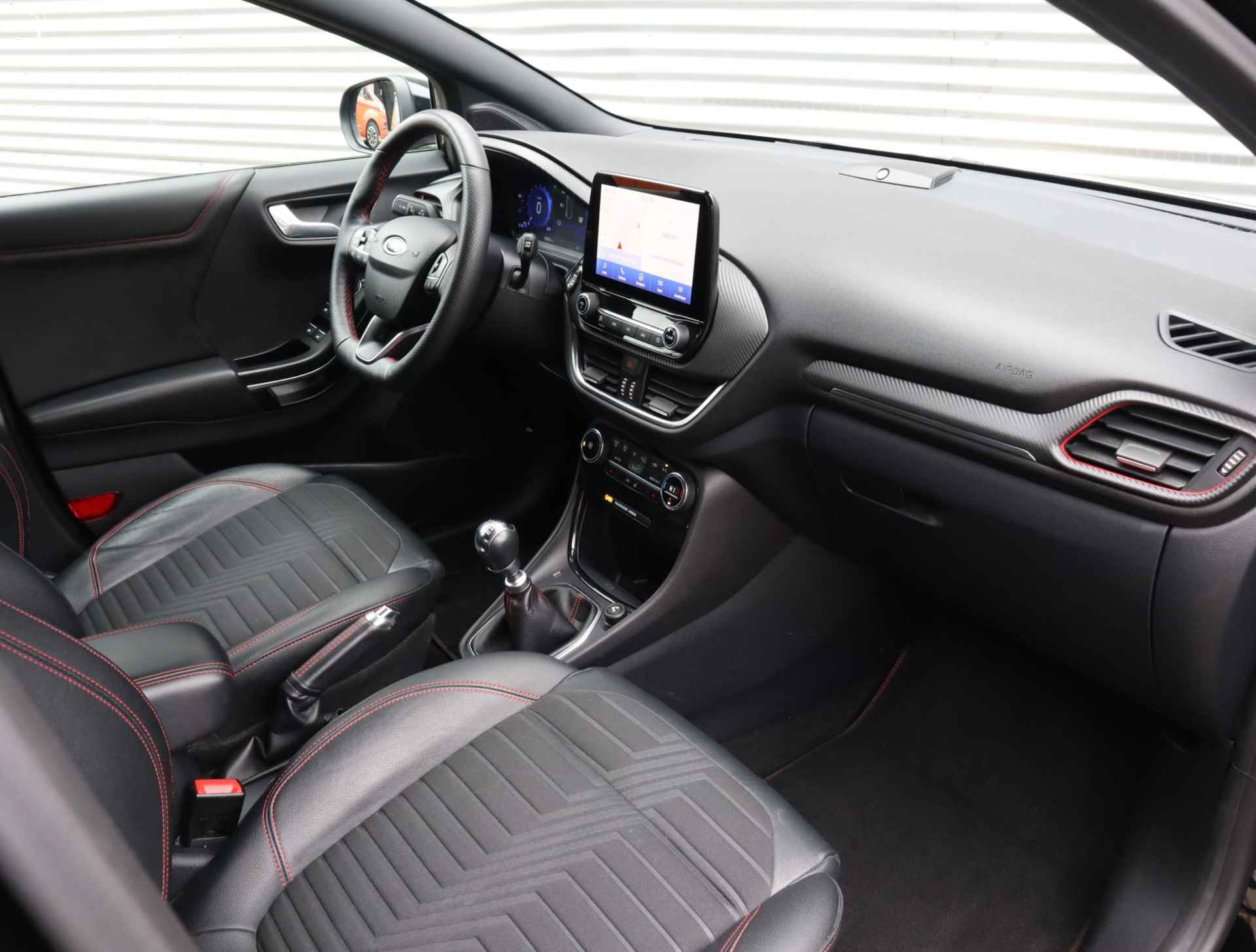 Ford Puma 1.0 EcoBoost Hybrid ST-Line X First Edition 155 PK | LED Koplampen | Elektrische achterklep | Keyless | Navigatie | Apple Carplay & Android Auto | BLIS | Adaptieve Cruise Control | 1ste eigenaar - 27/50