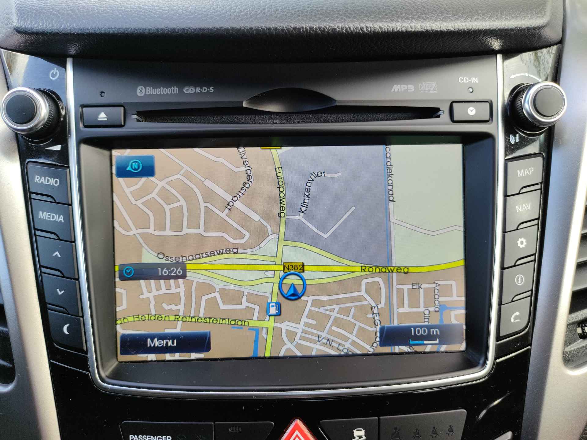 Hyundai i30 1.6 GDI Go! Plus | CRUISE CONTROL | NAVI | STOELVERWARMING | CLIMA | - 25/33