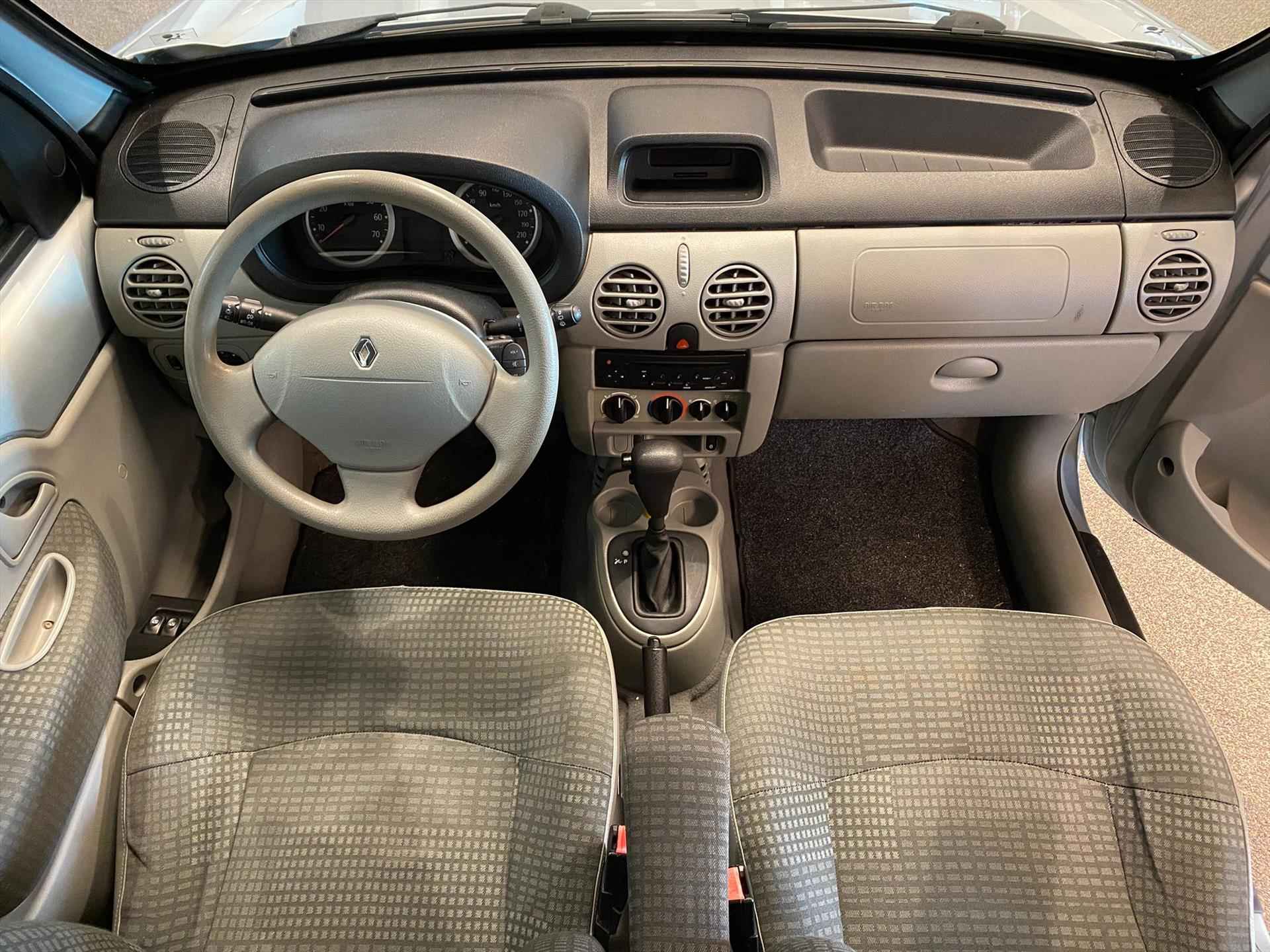 Renault Kangoo Rolstoelauto Automaat (airco) 3+1 - 12/33