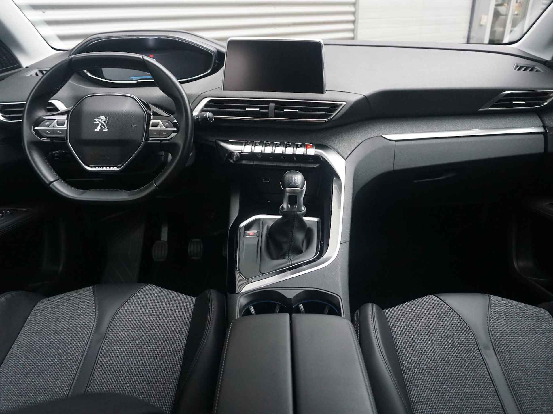 Peugeot 3008 1.2 TURBO 130  Allure | Climate control | Parkpilots/Camera | Navigatie | Privacy Glass | - 21/60