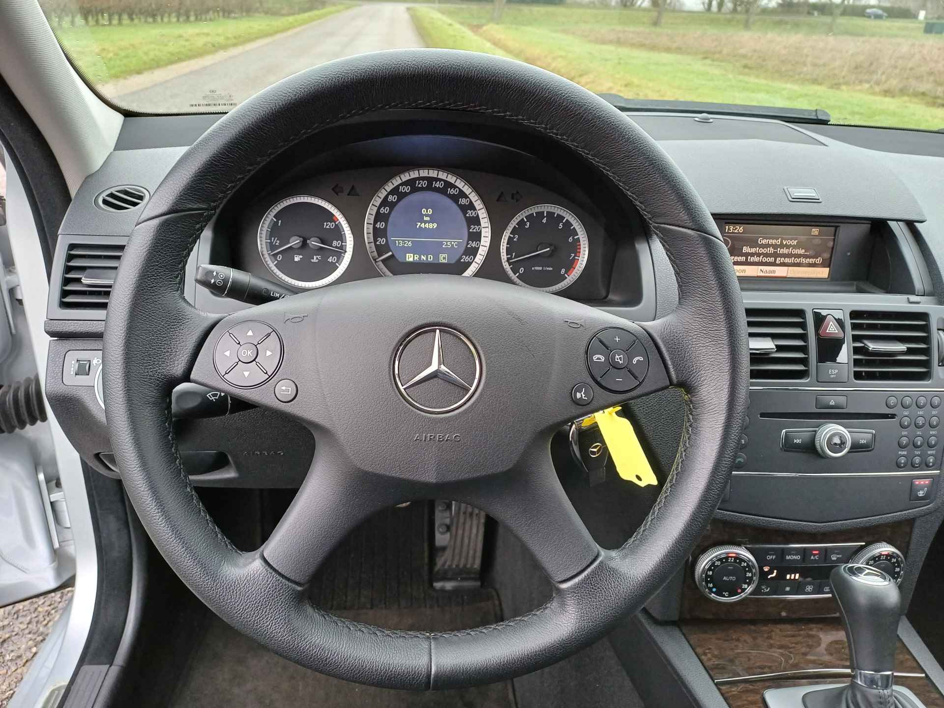 Mercedes-Benz C-Klasse 180 K Elegance /Nieuwstaat !/Top onderhoud!/Clima/Cruise/Hout/Telefoon - 38/50