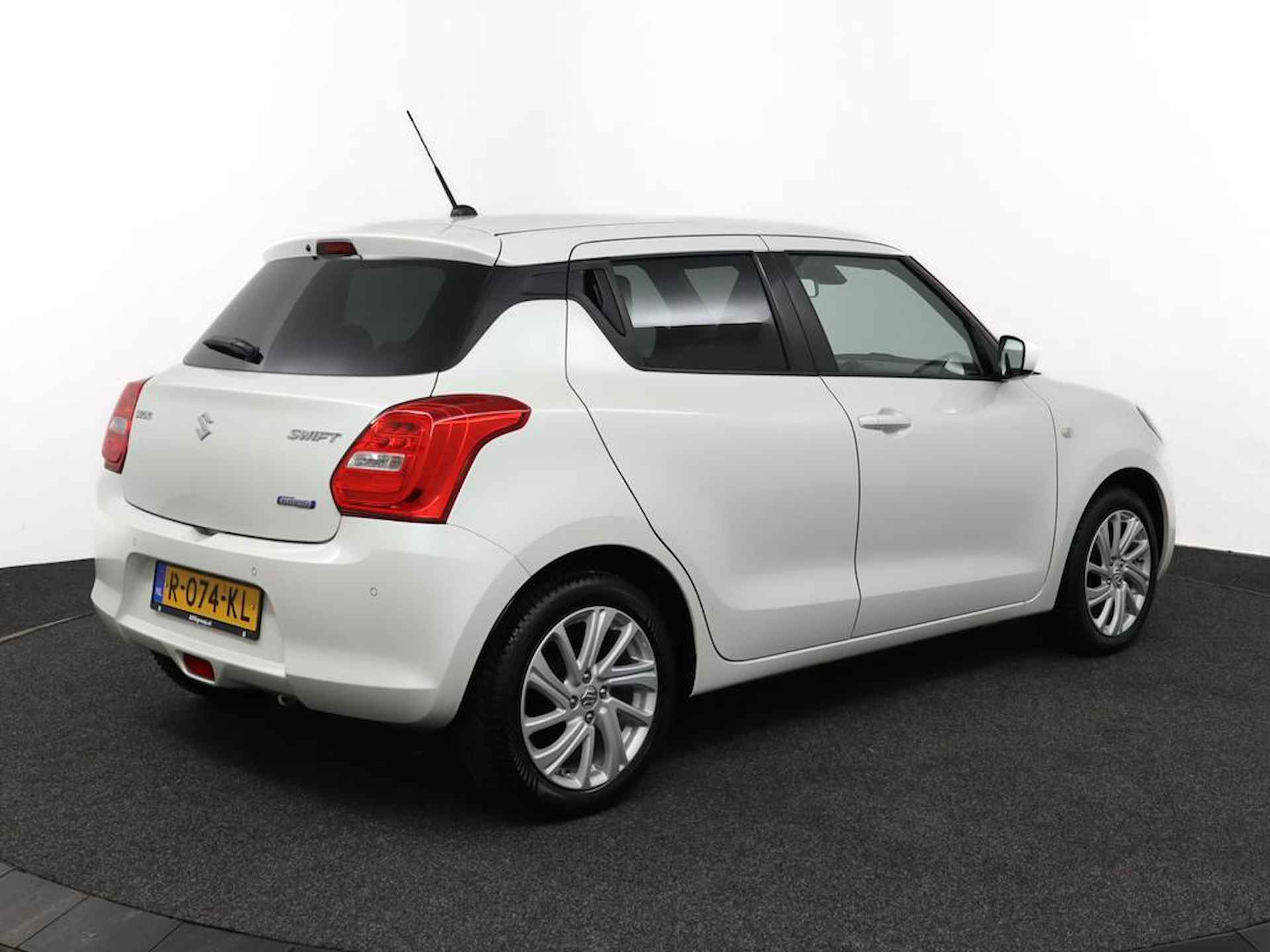 Suzuki Swift 1.2 Select Smart Hybrid | Airco | Camera achter | Navigatie | - 3/51