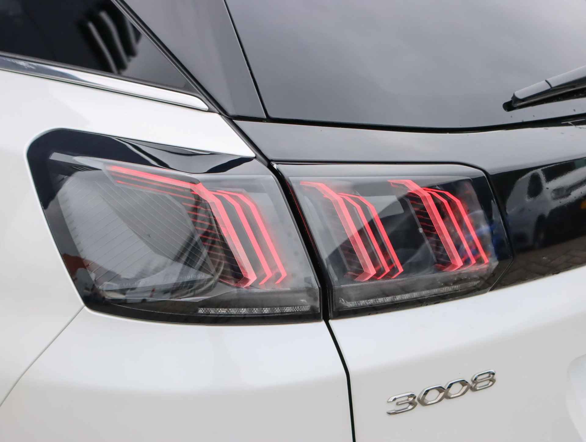 Peugeot 3008 1.2 130 PK GT | stoelverwarming | camera | Apple carplay/ Android auto | - 46/51