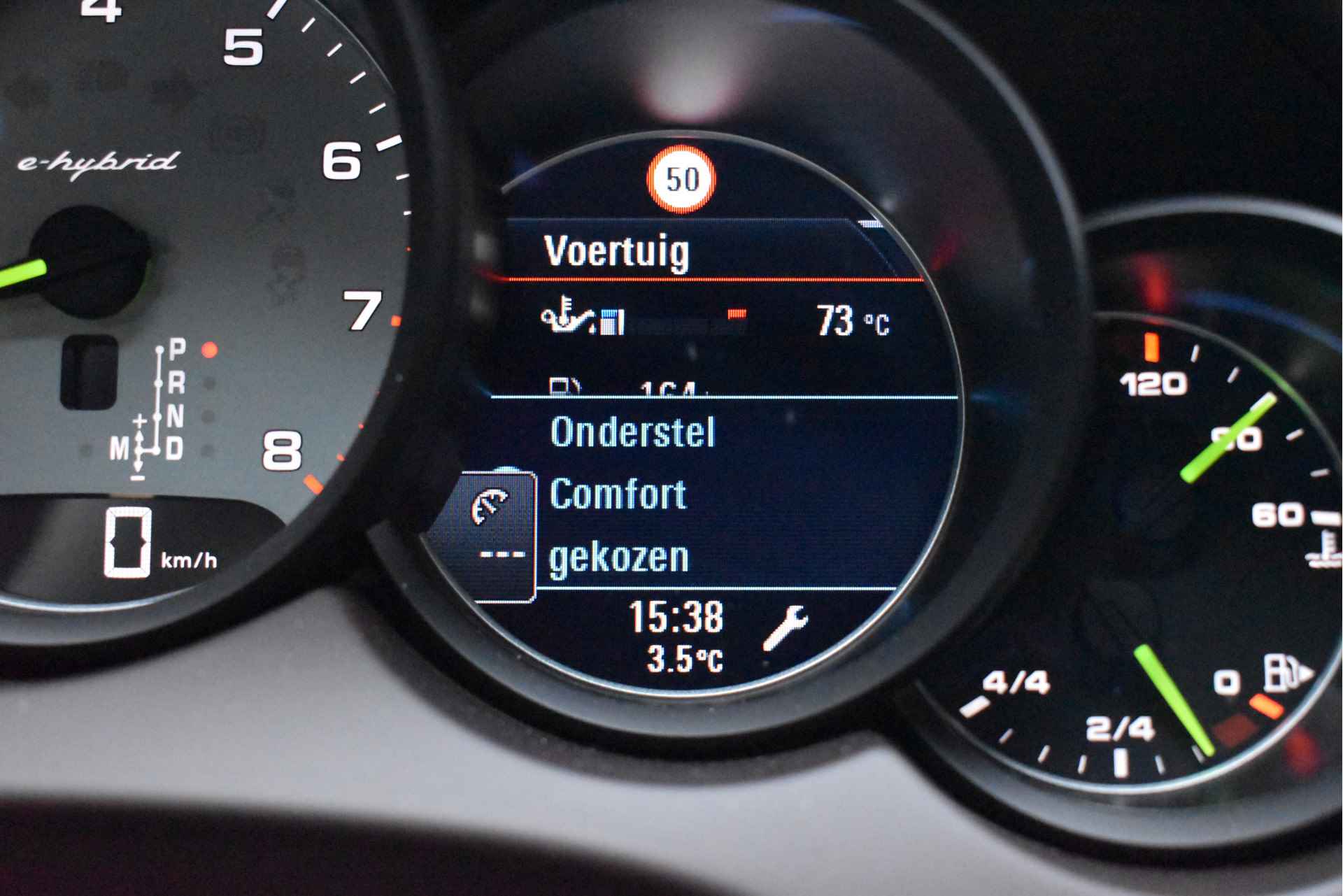 Porsche Cayenne 3.0 S E-Hybrid | NL-Auto | Mem.stoelen | Navi | Full LED | Z+W banden met velgen - 76/83