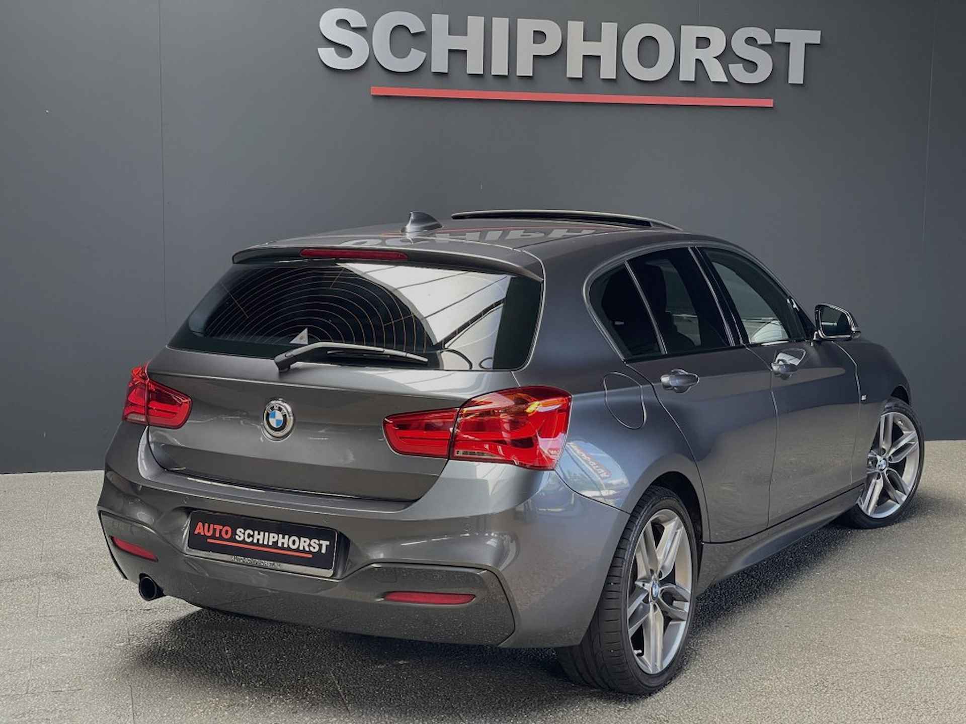 BMW 1-serie 118i M-Sport/Schuifdak/Navi Prof/18inch/BTW - 5/21