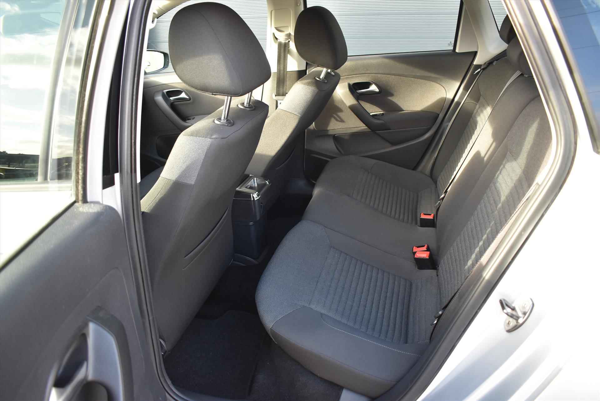 VOLKSWAGEN Polo 1.2 TSI 90pk Edition - 7/31