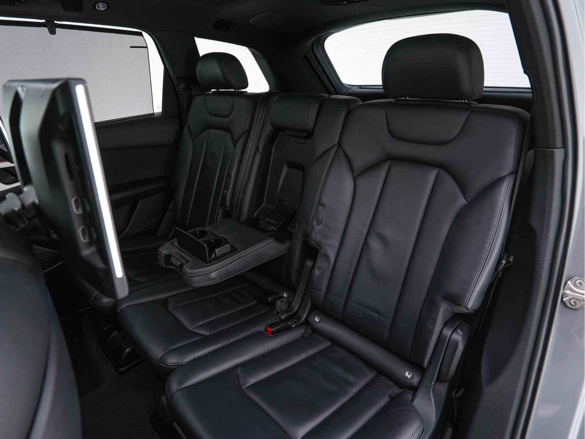 Audi Q7 3.0 TDI E-tron Quattro Premium Aut. *PANO | VALCONA-FULL-LEATHER | HEAD-UP | ADAPT.CRUISE | BOSE-SURROUND | MATRIX-LED | MEMORY-PACK | NAVI-FULLMAP | DIGI-COCKPIT | BLIND-SPOT | AIR-SUSPENSION | DAB+ | SPORT-SEATS | 22''AL - 32/43