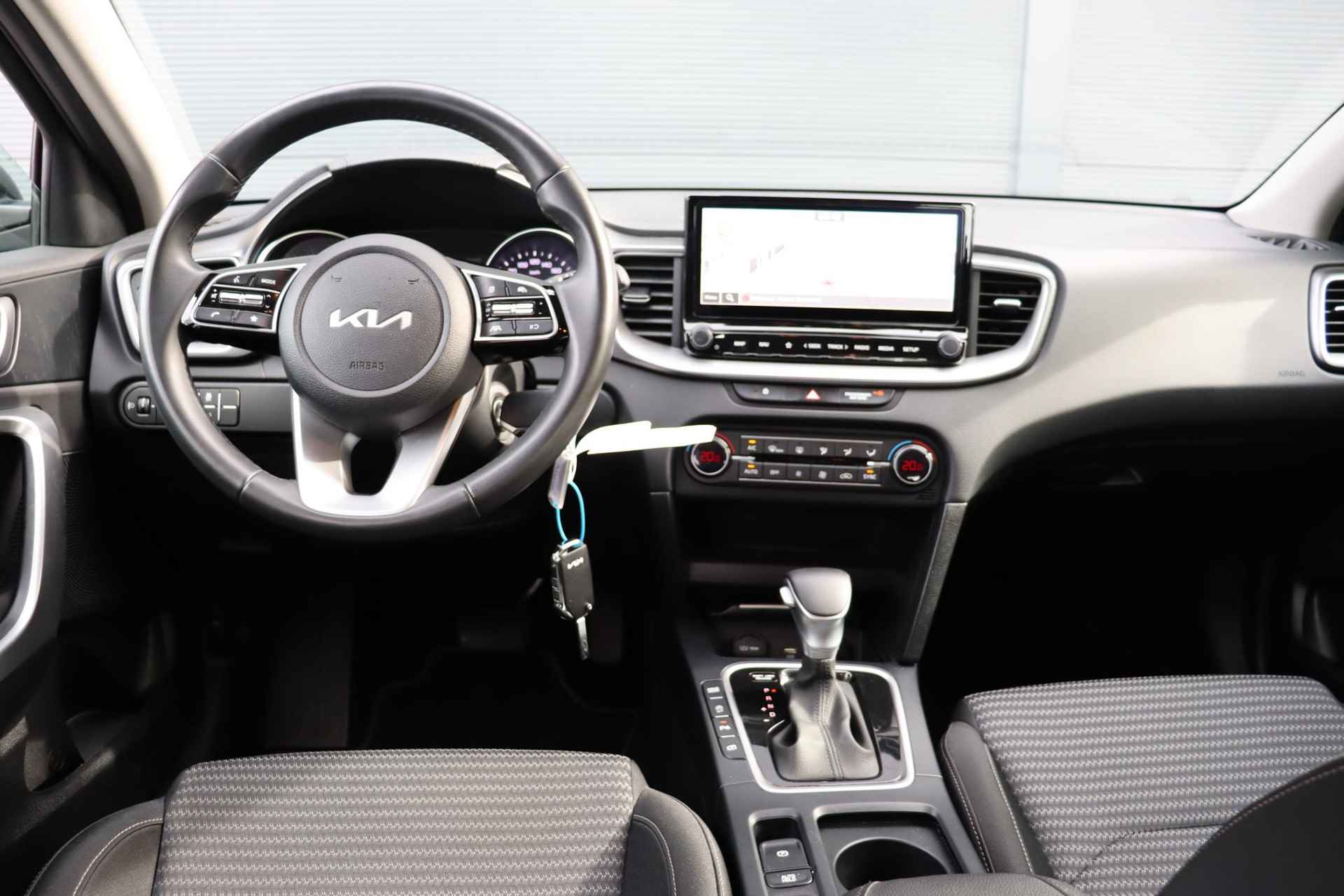 Kia Ceed Sportswagon 1.0 T-GDi MHEV DynamicLine / Navigatie /  Camera / Carplay / - 13/35