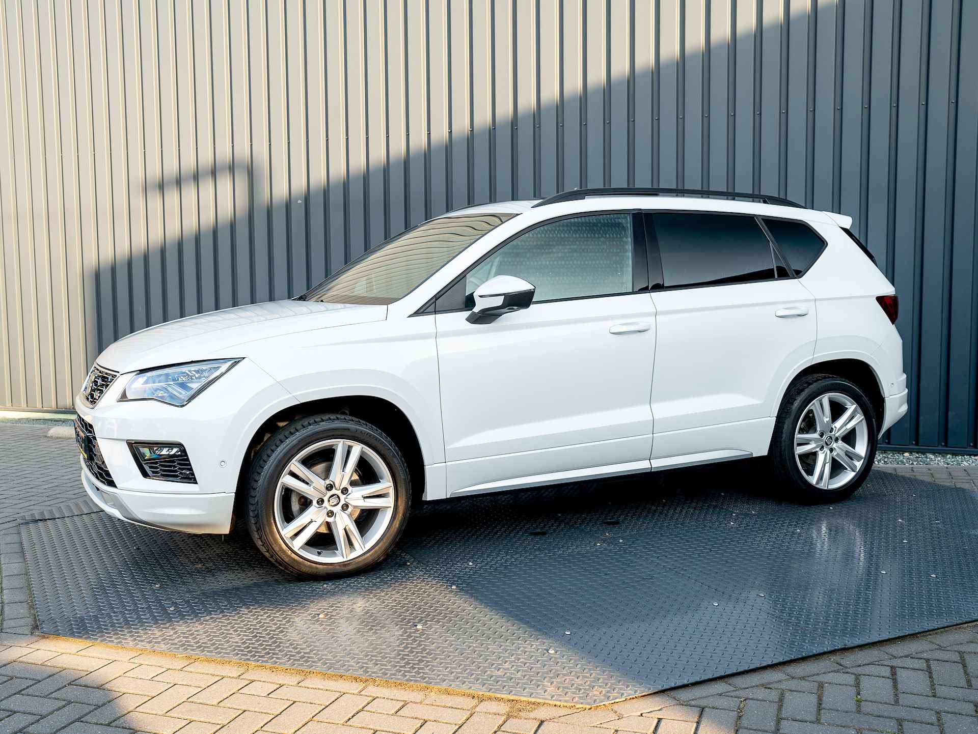 SEAT Ateca 1.5 TSI 150Pk FR Business Intense | Panodak | Adapt Cruise | Prijs Rijklaar!! - 3/53