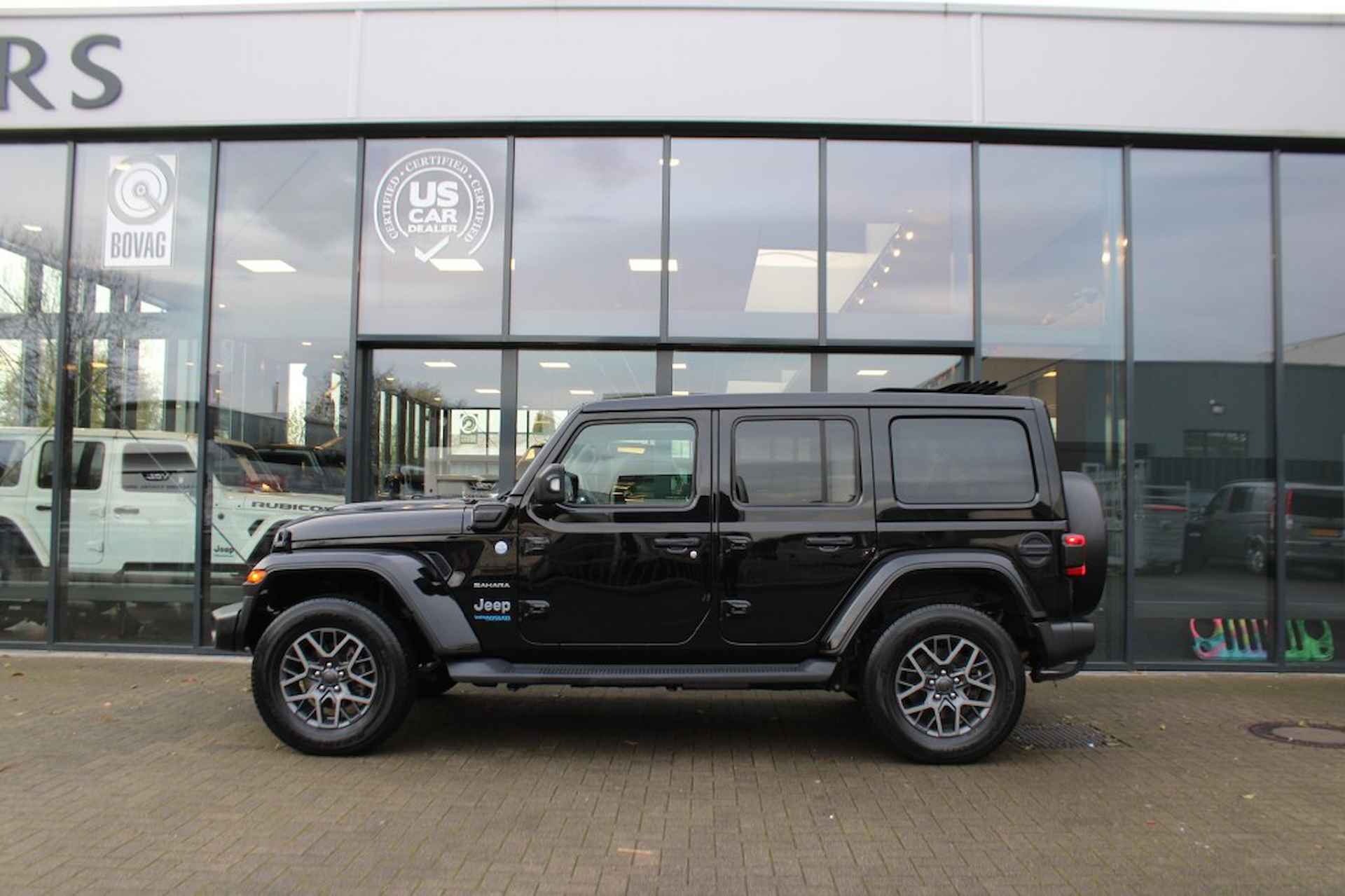 JEEP Wrangler 4XE 380 SAHARA, Plug In Hybrid / My Sky open dak 47.292 KM. - 36/36