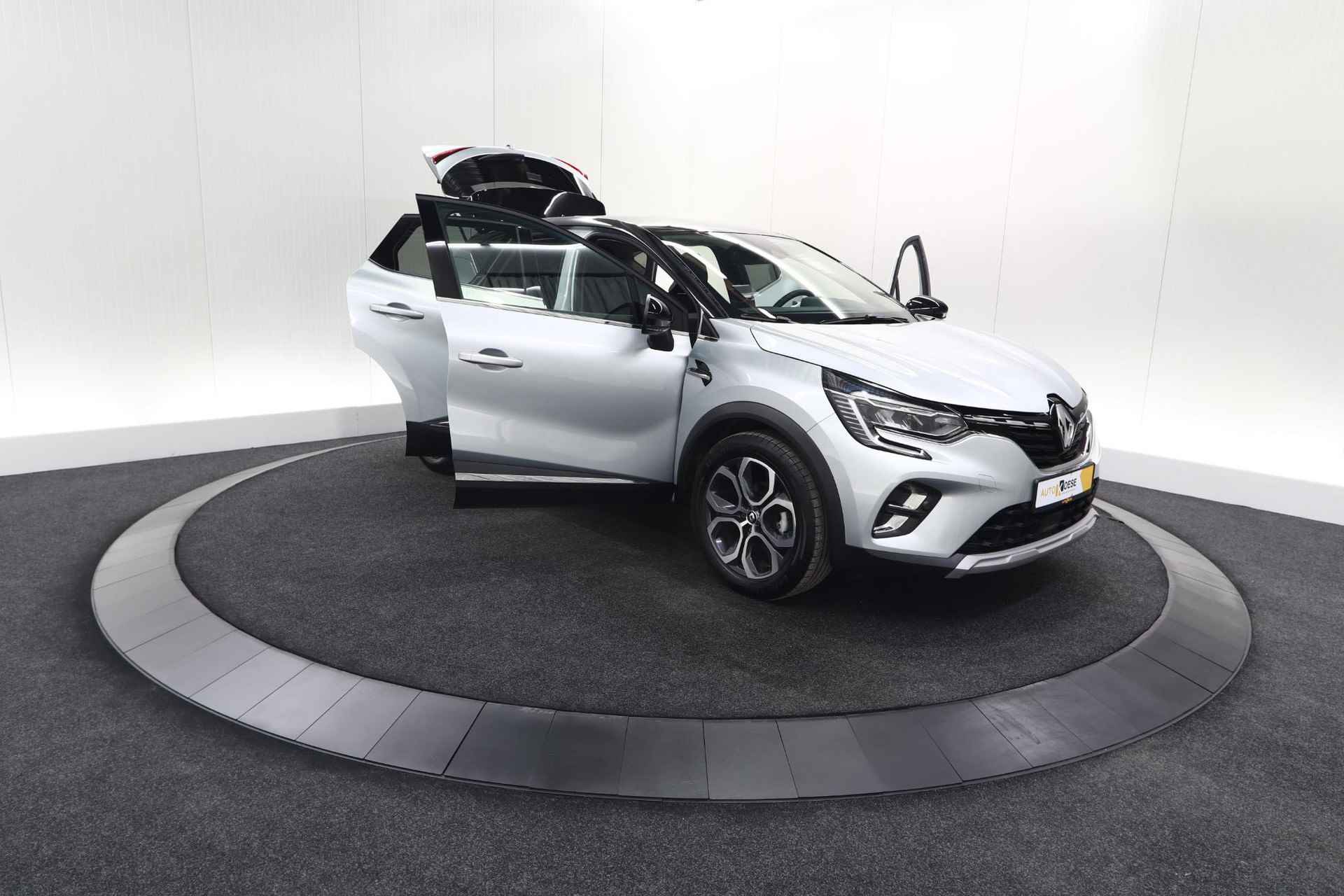 Renault Captur Mild Hybrid 140 EDC Techno | Pack Winter | Camera | Navigatie | Parkeersensoren - 82/83