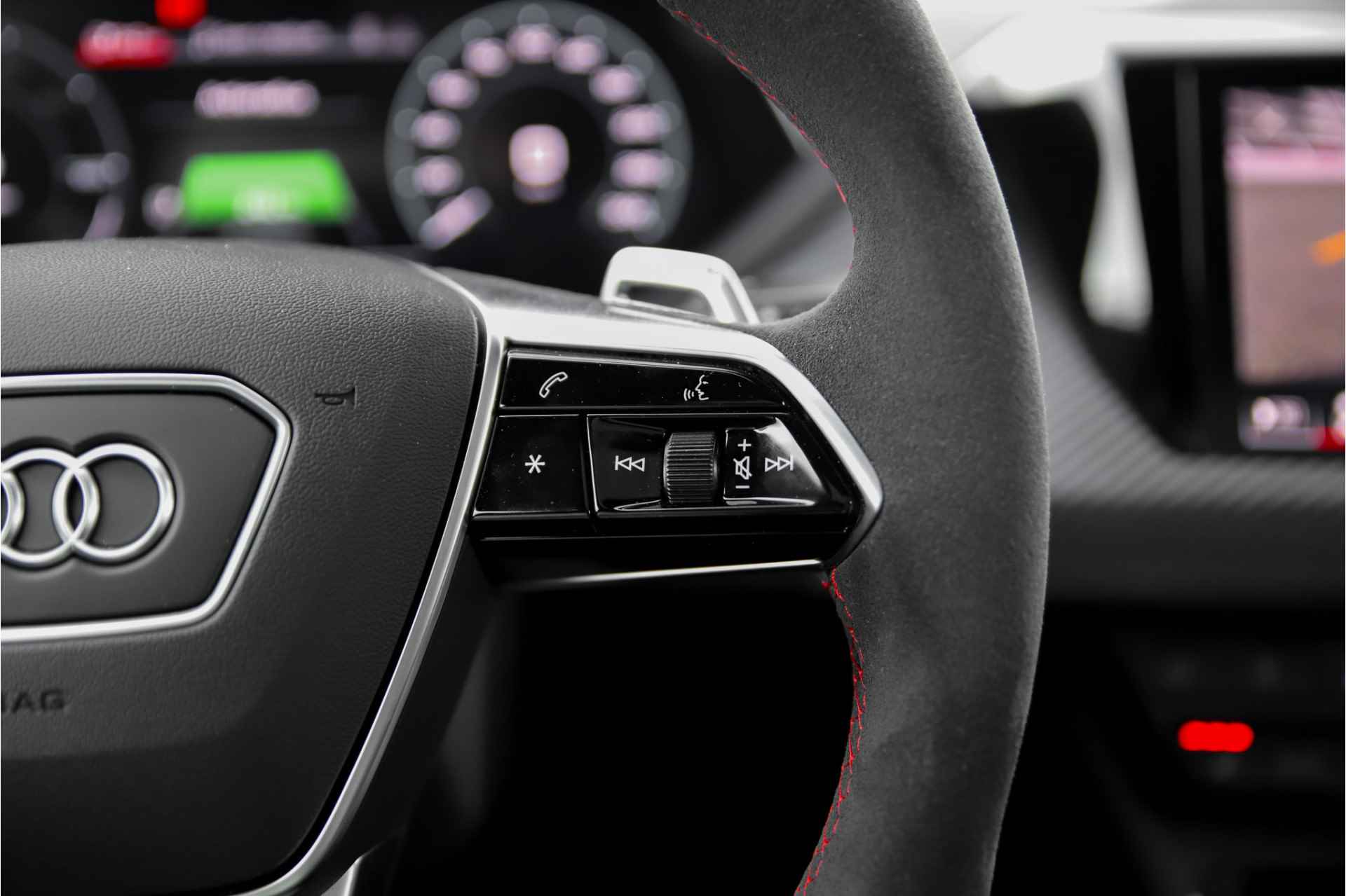 Audi e-tron GT RS 93 kWh | Assistentiepakket Plus | Carbon | Head up | Stoelventilatie + massagefunctie - 18/57