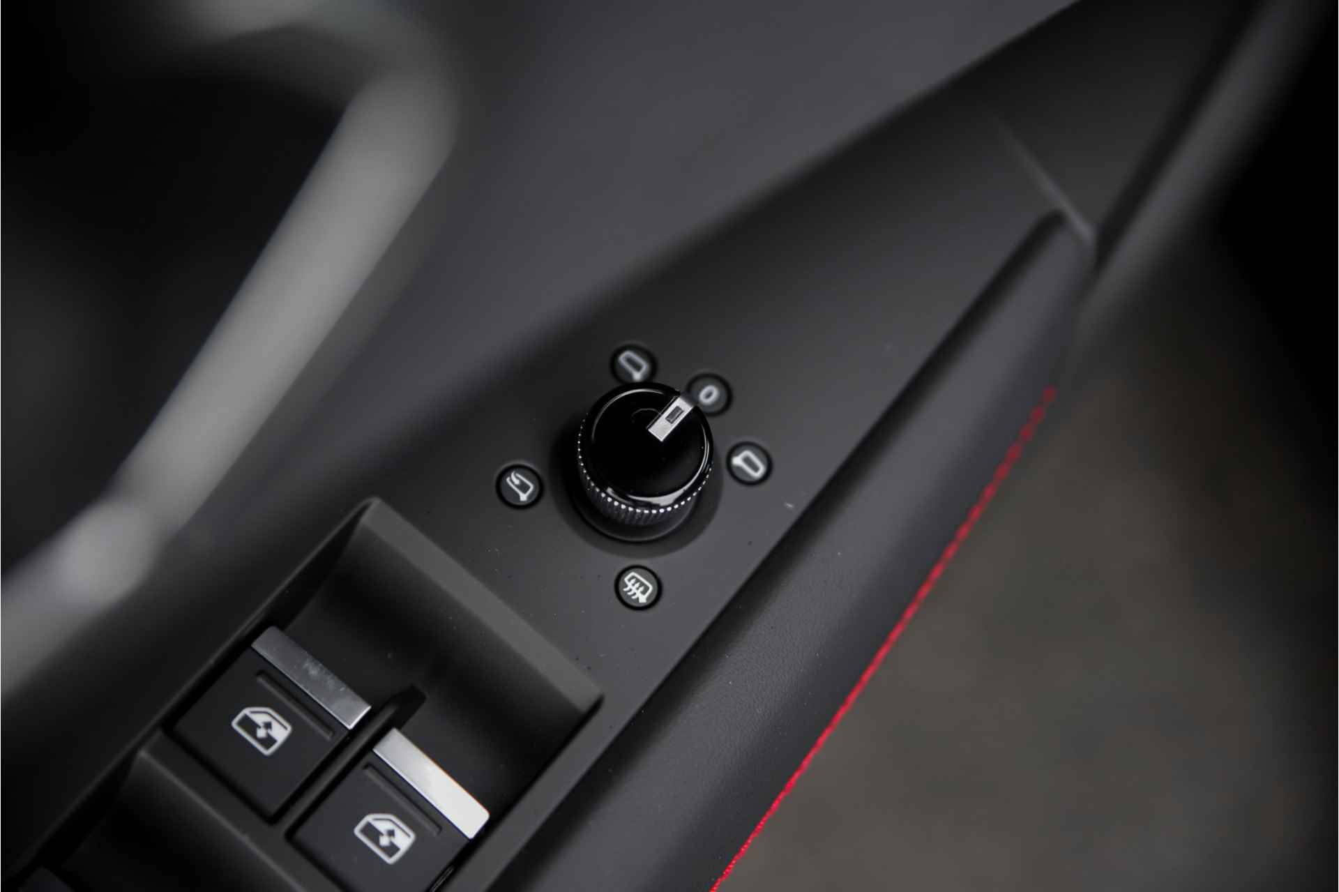 Audi e-tron GT RS 93 kWh | Assistentiepakket Plus | Carbon | Head up | Stoelventilatie + massagefunctie - 34/57