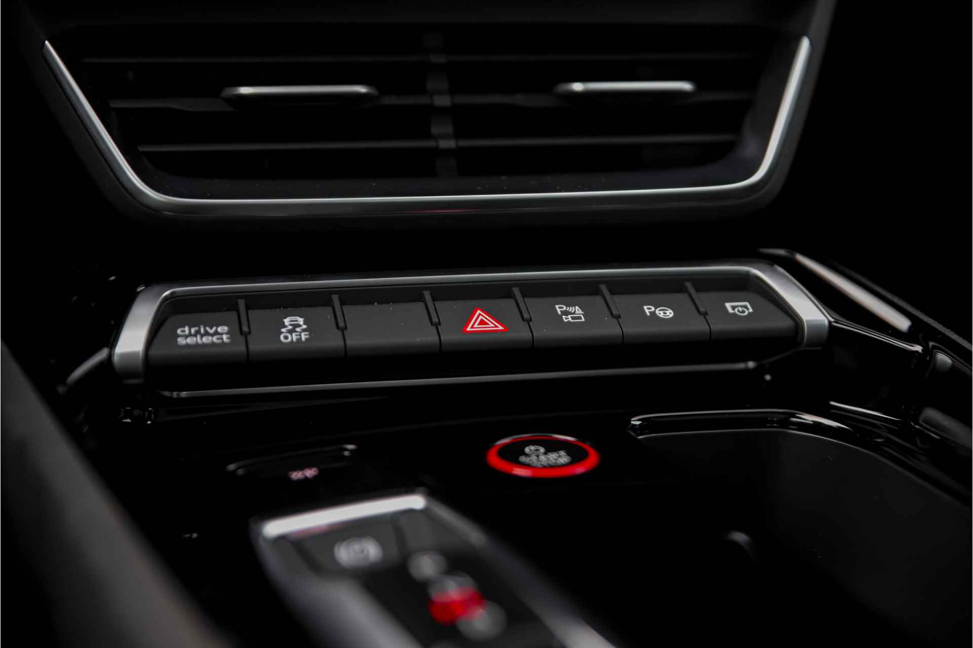 Audi e-tron GT RS 93 kWh | Assistentiepakket Plus | Carbon | Head up | Stoelventilatie + massagefunctie - 42/57