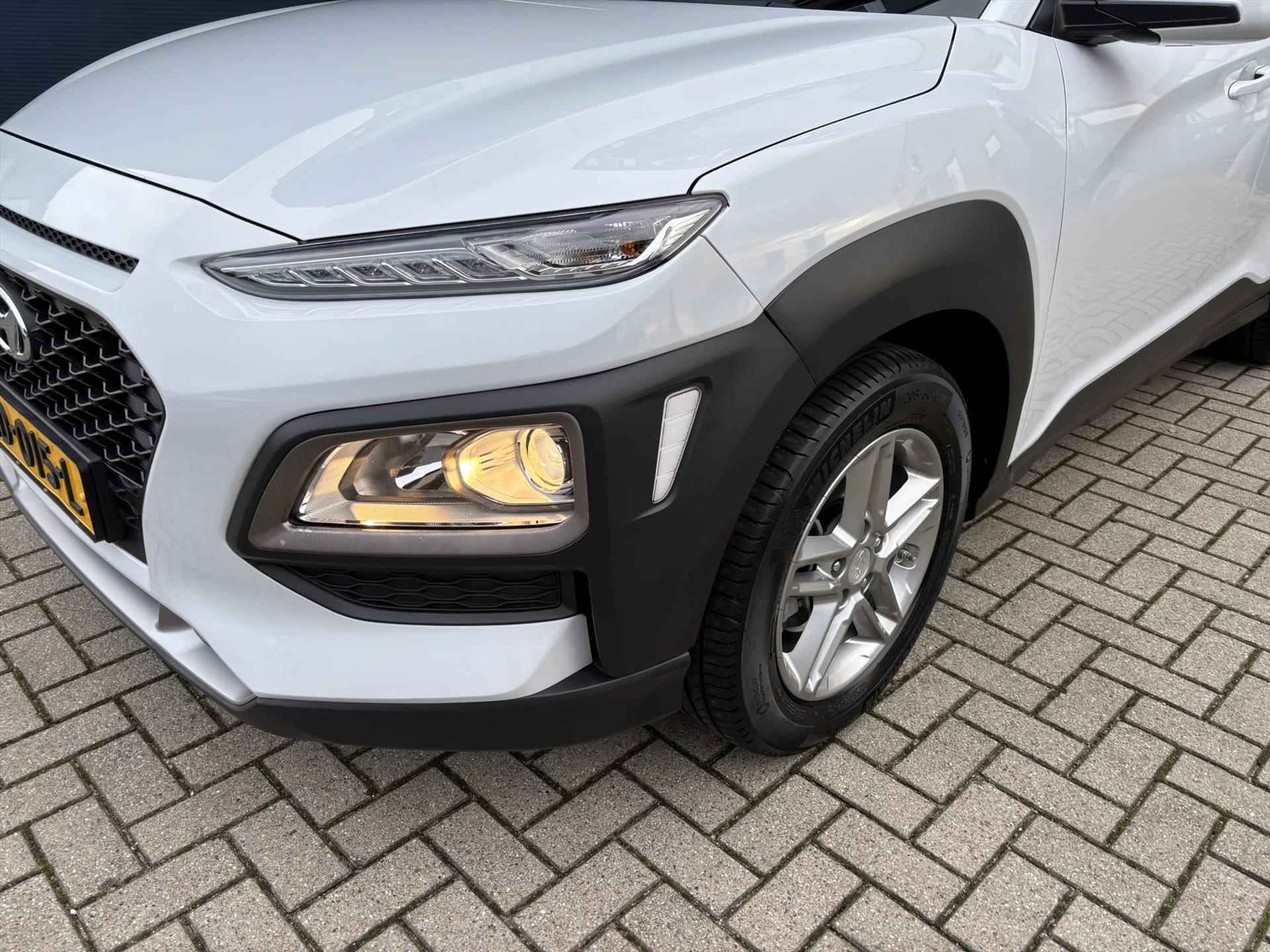 HYUNDAI Kona 1.0 T-GDI 120pk 2WD Comfort | Navigatie | Cruise control | Parkeercamera | Climate control | - 19/35