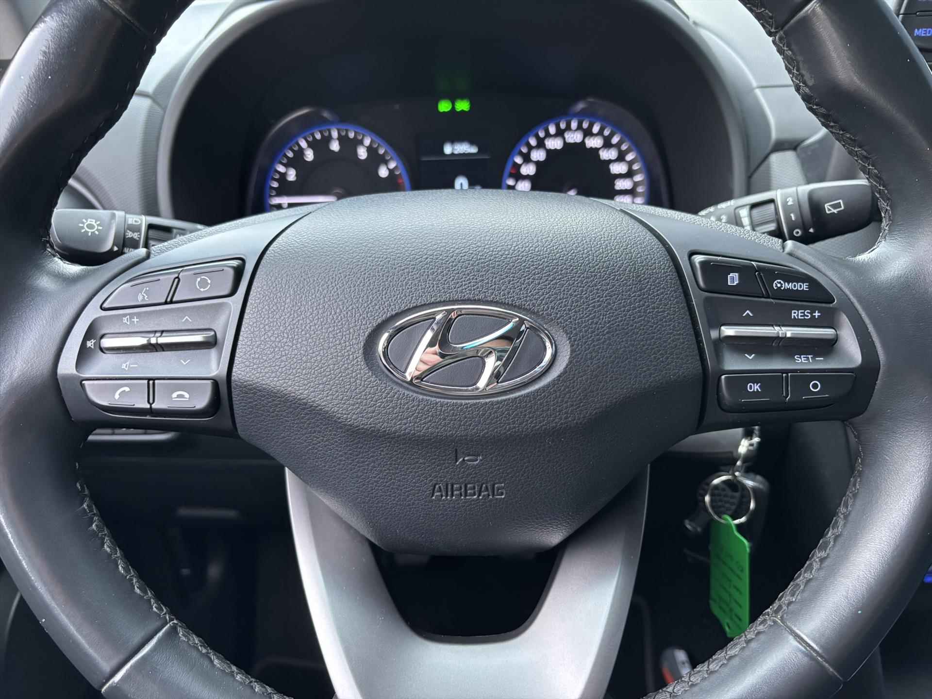 HYUNDAI Kona 1.0 T-GDI 120pk 2WD Comfort | Navigatie | Cruise control | Parkeercamera | Climate control | - 28/35