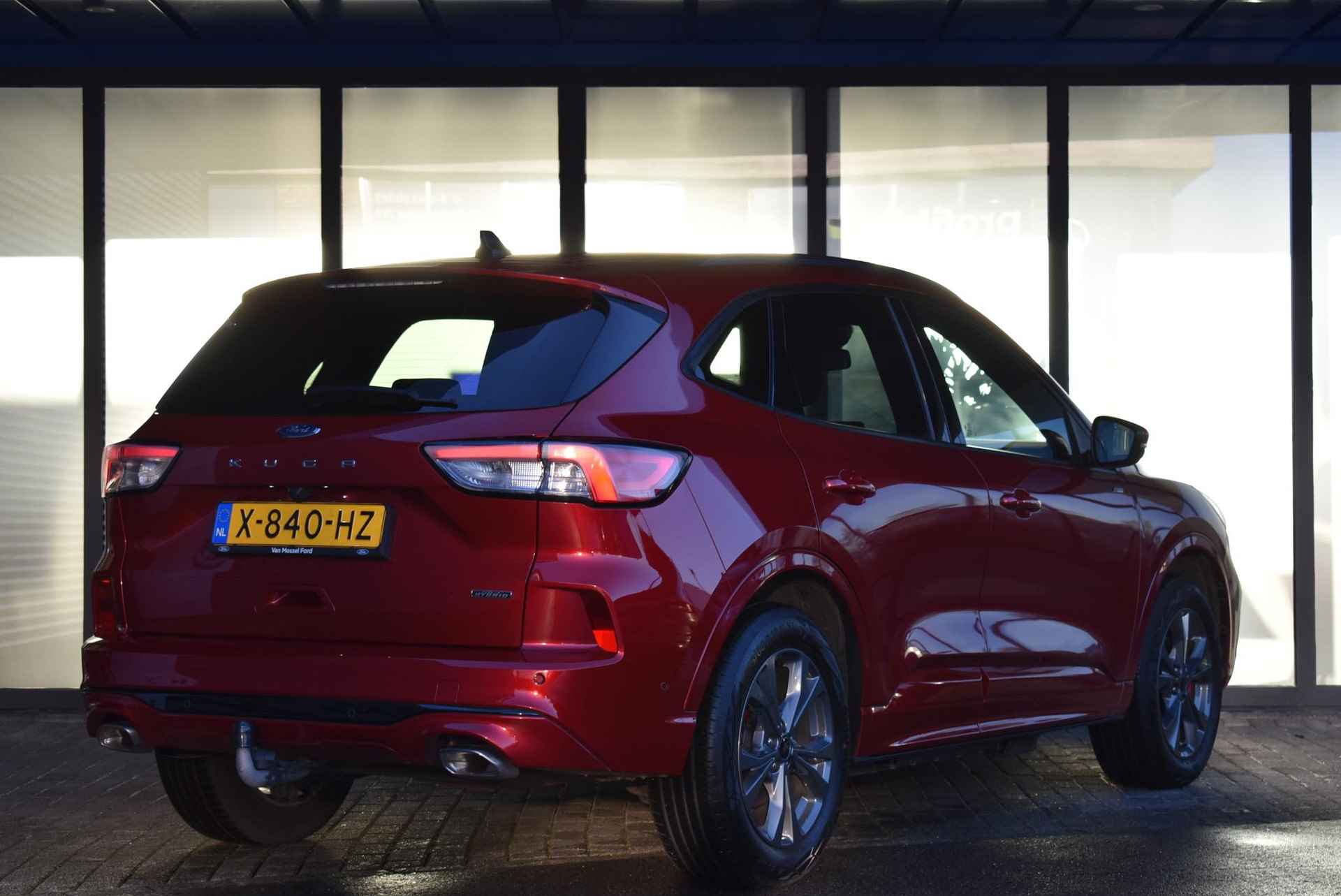 Ford Kuga 2.5 PHEV ST-Line X 18'' | Unieke Kleur | Elek. Trekhaak | ACC | AGR Stoelen | Parkeersensoren V/A | Camera - 5/36