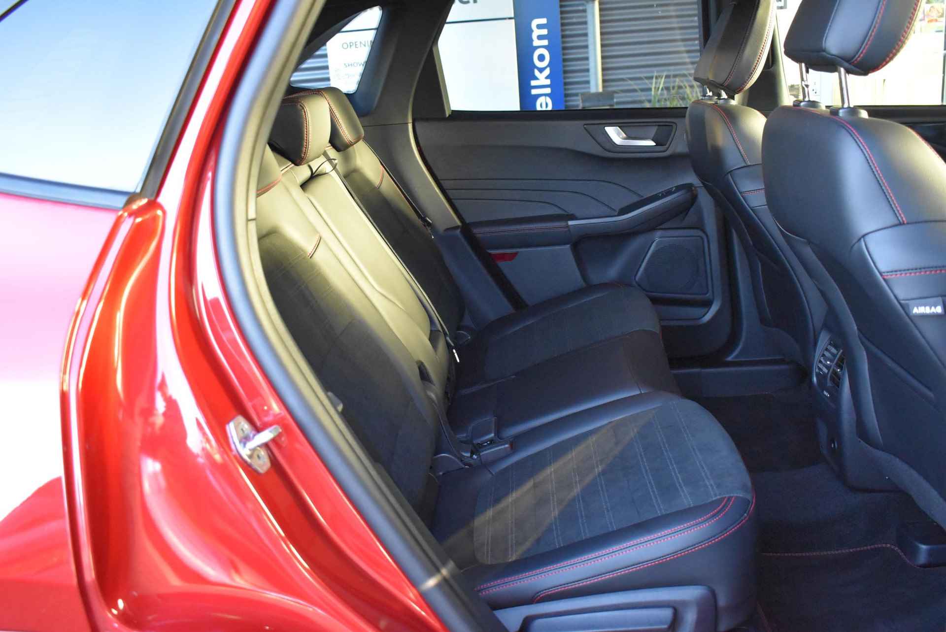 Ford Kuga 2.5 PHEV ST-Line X 18'' | Unieke Kleur | Elek. Trekhaak | ACC | AGR Stoelen | Parkeersensoren V/A | Camera - 20/36