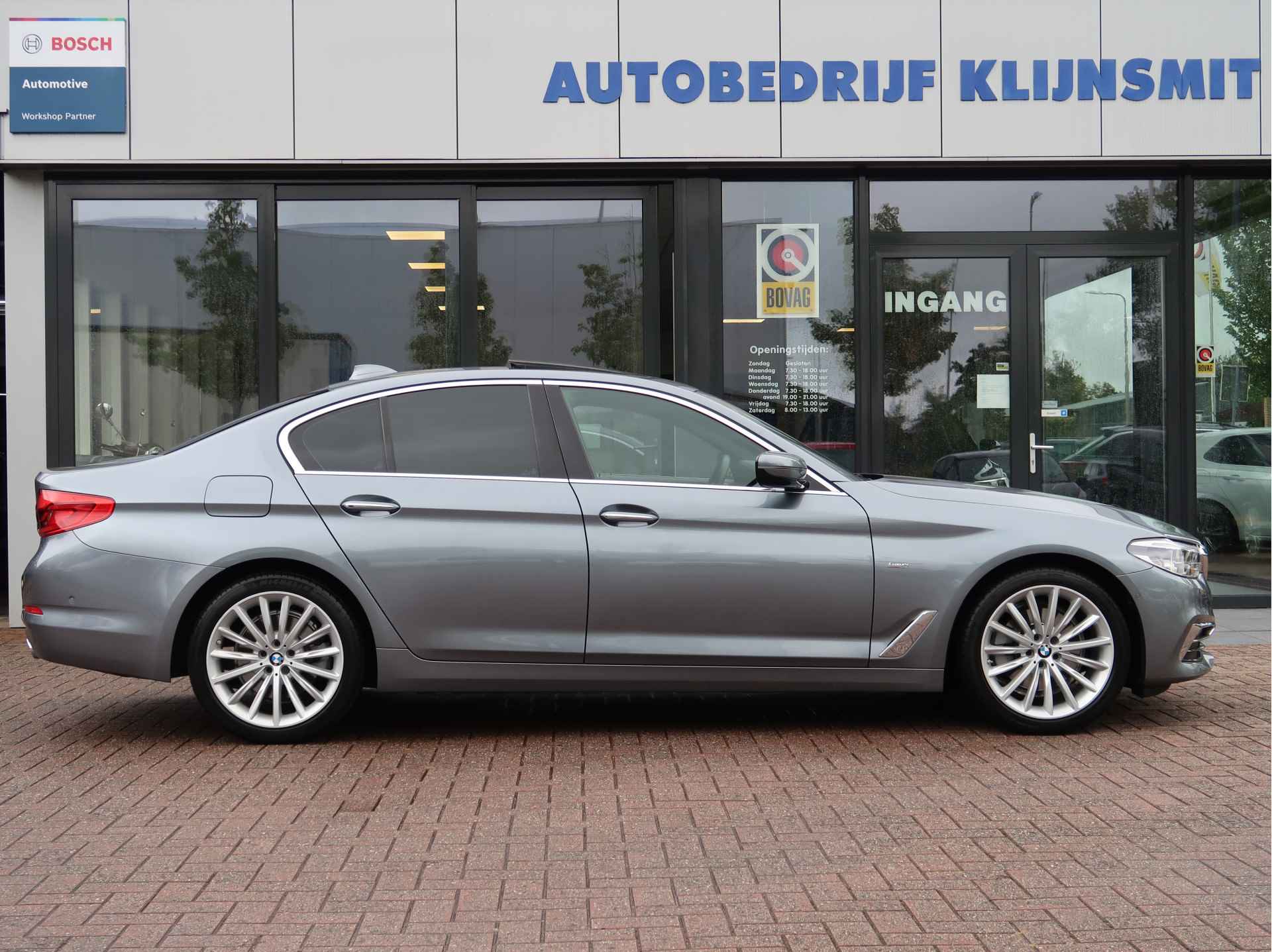 BMW 5 Serie 520d High Executive Luxury Schuifdak Hud Camera Memory - 2/42