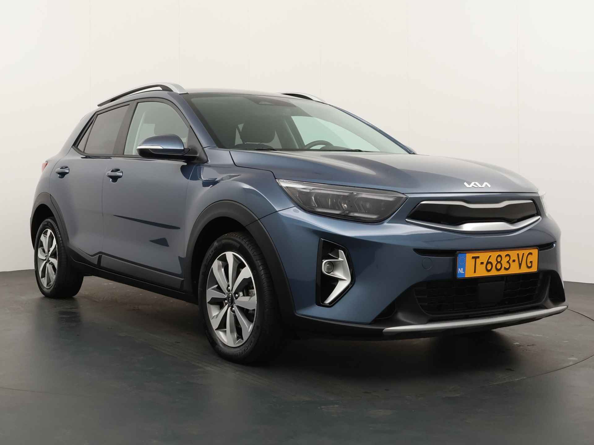 Kia Stonic 1.0 T-GDi MHEV DynamicPlusLine - Led Koplampen - Climate Control - Cruise Control - Navigatie - Apple/Android Carplay - Fabrieksgarantie Tot 2030 - 11/50