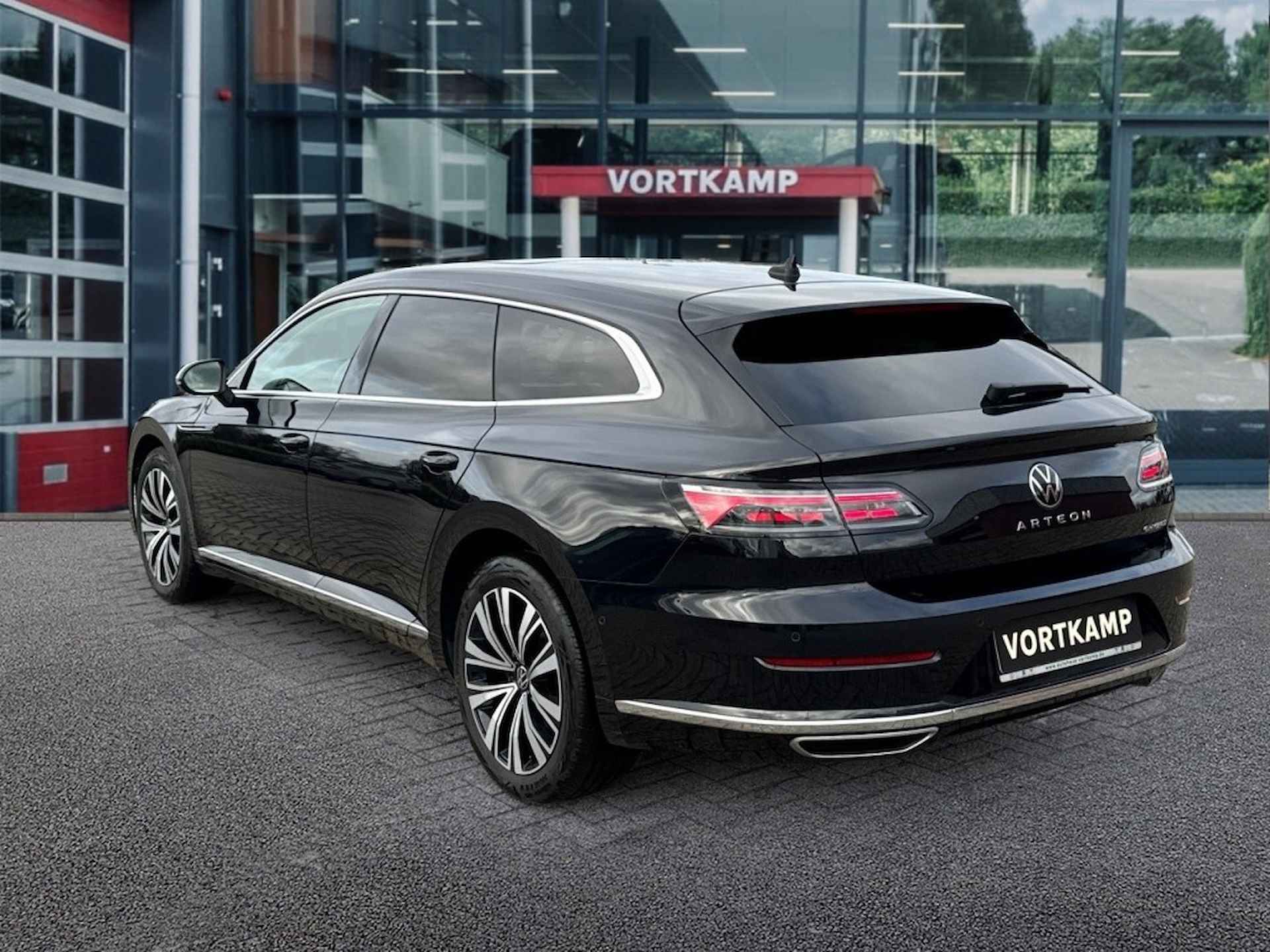 VOLKSWAGEN Arteon Shooting Brake 1.4 TSI EHYBRID ELEGANCE BUSINESS+ LEDER/E-KLEP/IQ-LIGHTS/ACC/36 - 7/25