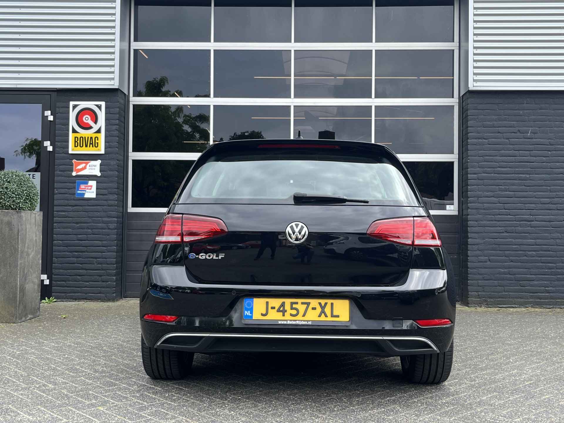 Volkswagen E-Golf, Automaat, Pdc, Navi, Cruise, Bluetooth Nu met € 2.000,= subsidie E-DITION - 12/22