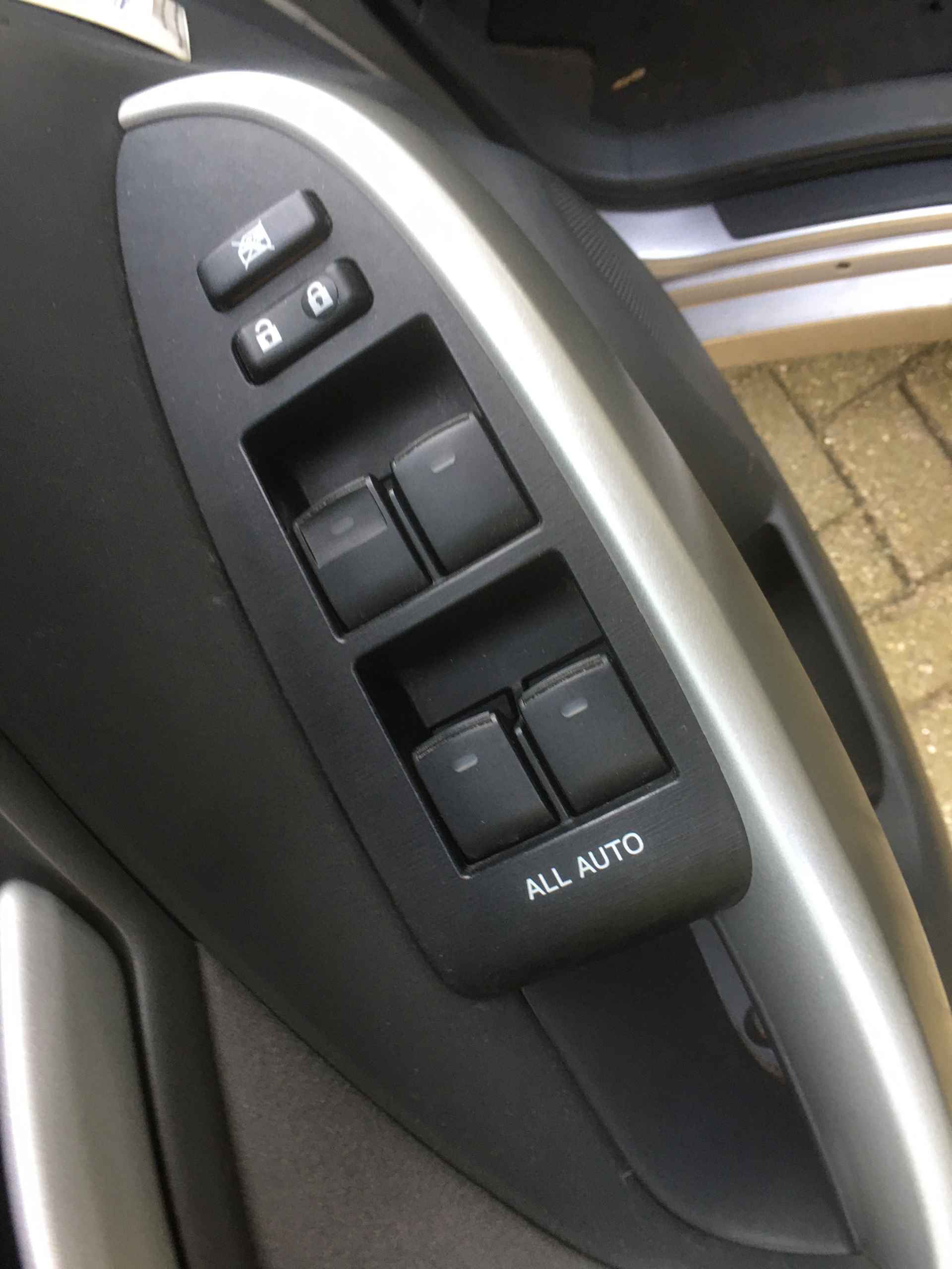 Toyota Prius 1.8 Comfort Navigatie, cruise control, trekhaak - 11/33