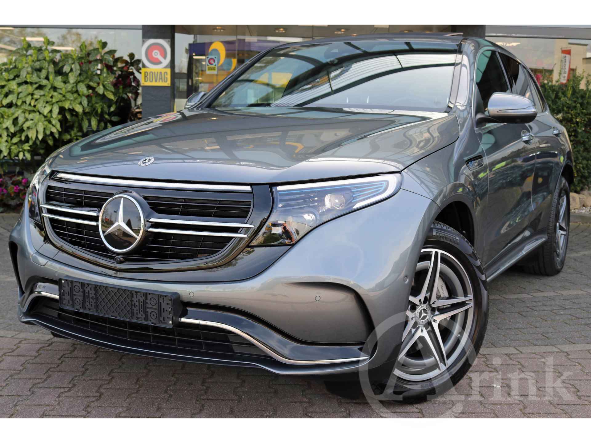 Mercedes-Benz EQC 400 4MATIC AMG Line Premium Plus 80 kWh Rijassistentiepakket Trekhaak