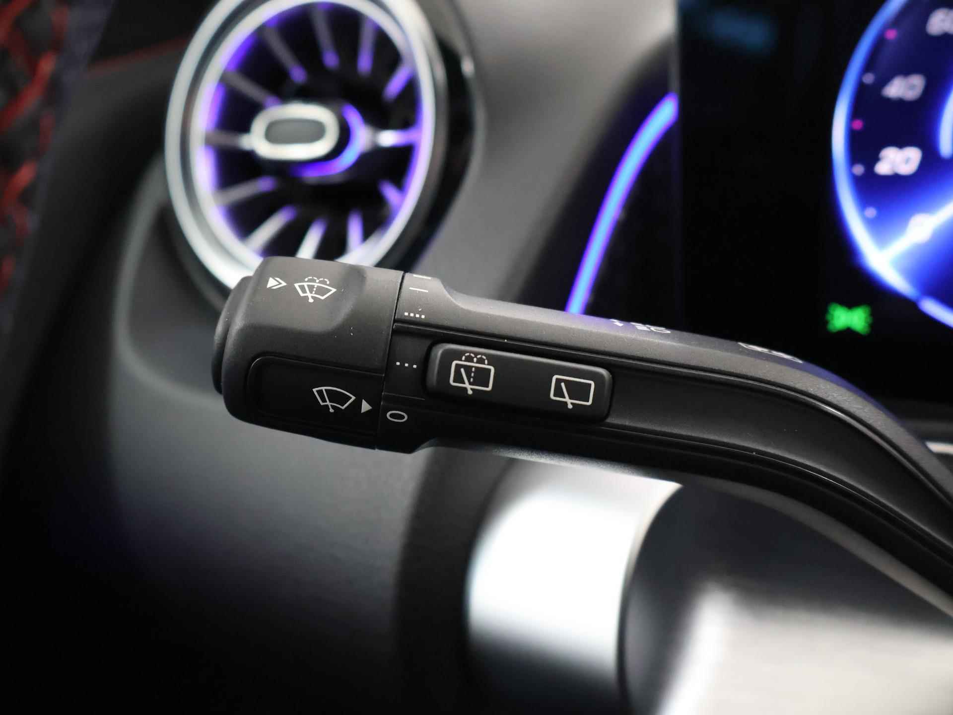 Mercedes-Benz EQB 250+ AMG Line | Head-up display | Stoelverwarming | Memory pakket | Keyless go | Burmester | AMG styling - 16/51