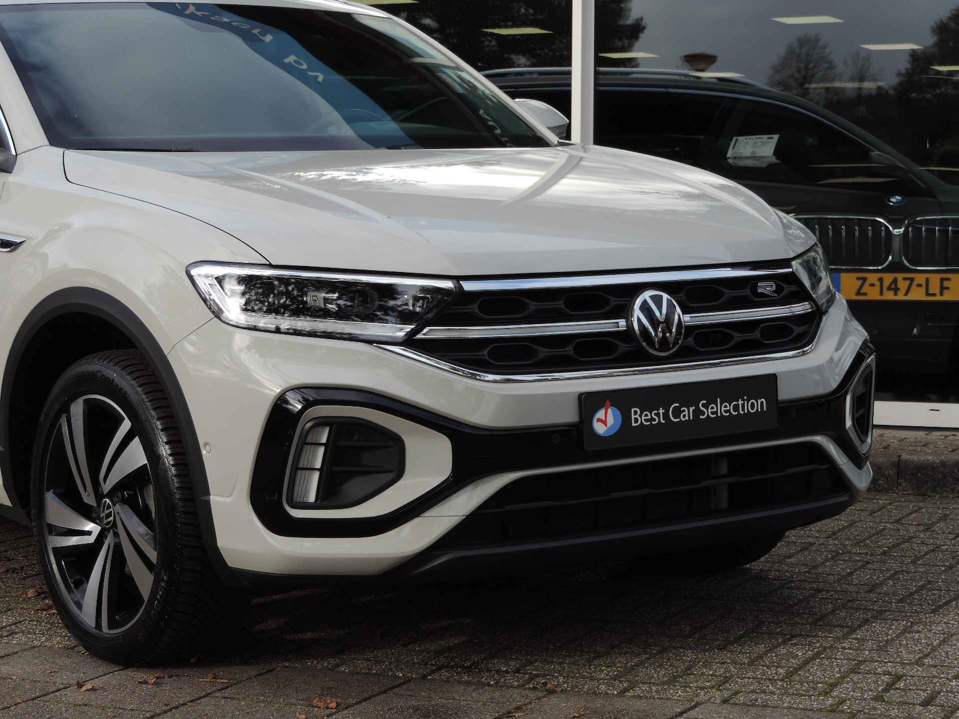 Volkswagen T-Roc 1.5 TSI R-Line DSG -  Camera | ACC | Matrix LED | CarPlay | Park Assist | All Season - 16/39