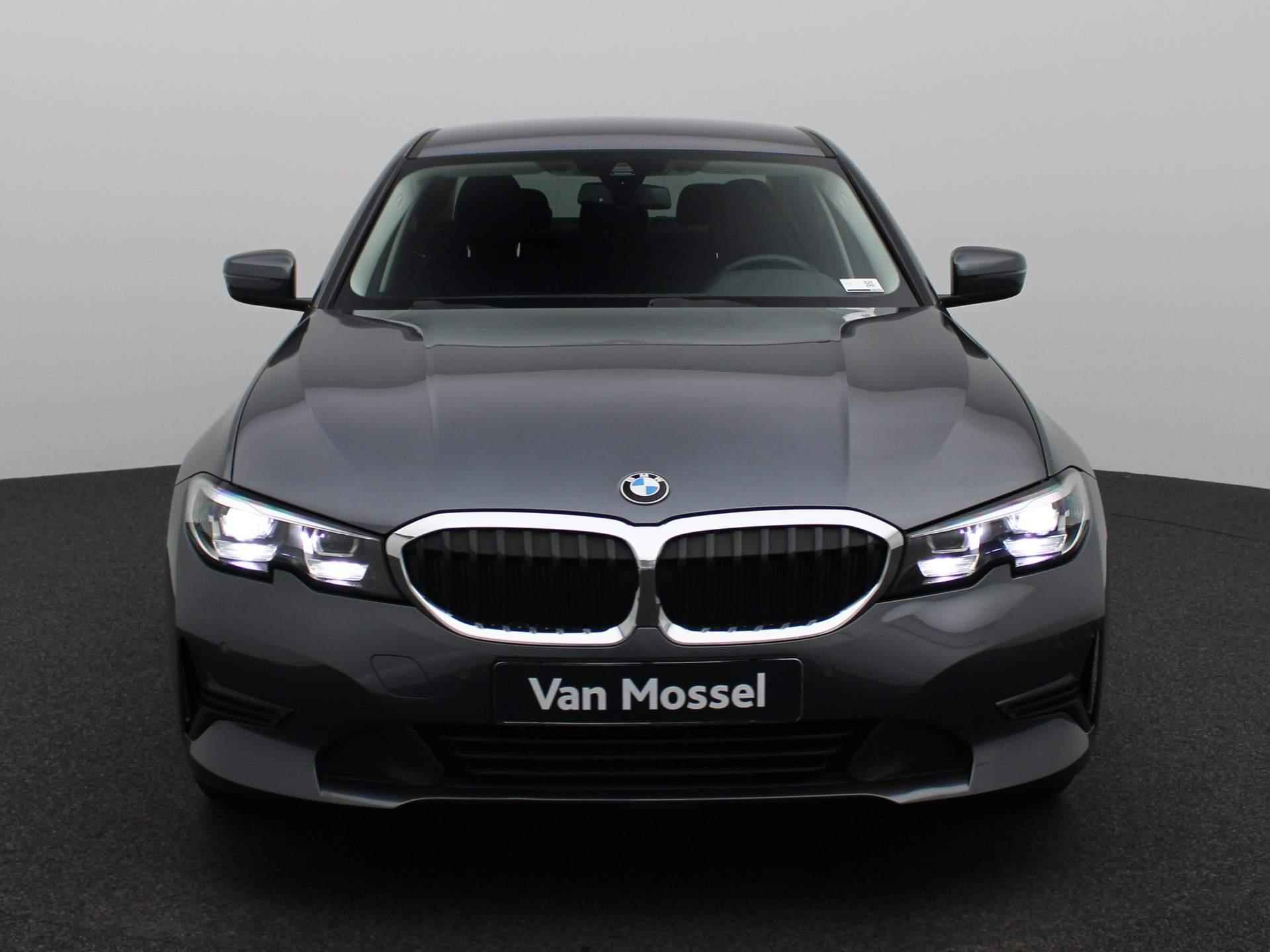 BMW 3-serie 318d Executive Automaat | Apple-Android Play | Navi | Cruise | PDC V+A | Keyless | LED | Leder | - 3/38