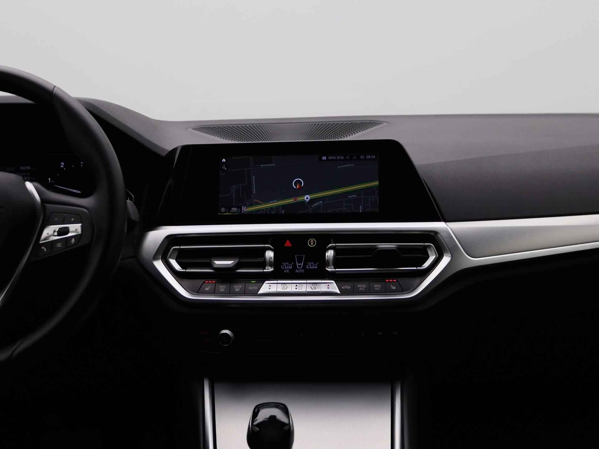BMW 3-serie 318d Executive Automaat | Apple-Android Play | Navi | Cruise | PDC V+A | Keyless | LED | Leder | - 9/38
