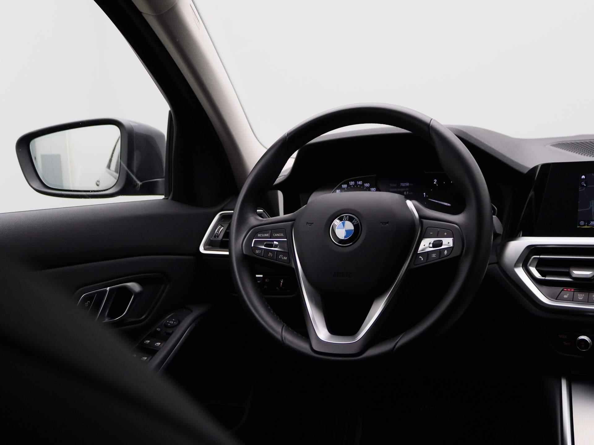 BMW 3-serie 318d Executive Automaat | Apple-Android Play | Navi | Cruise | PDC V+A | Keyless | LED | Leder | - 11/38
