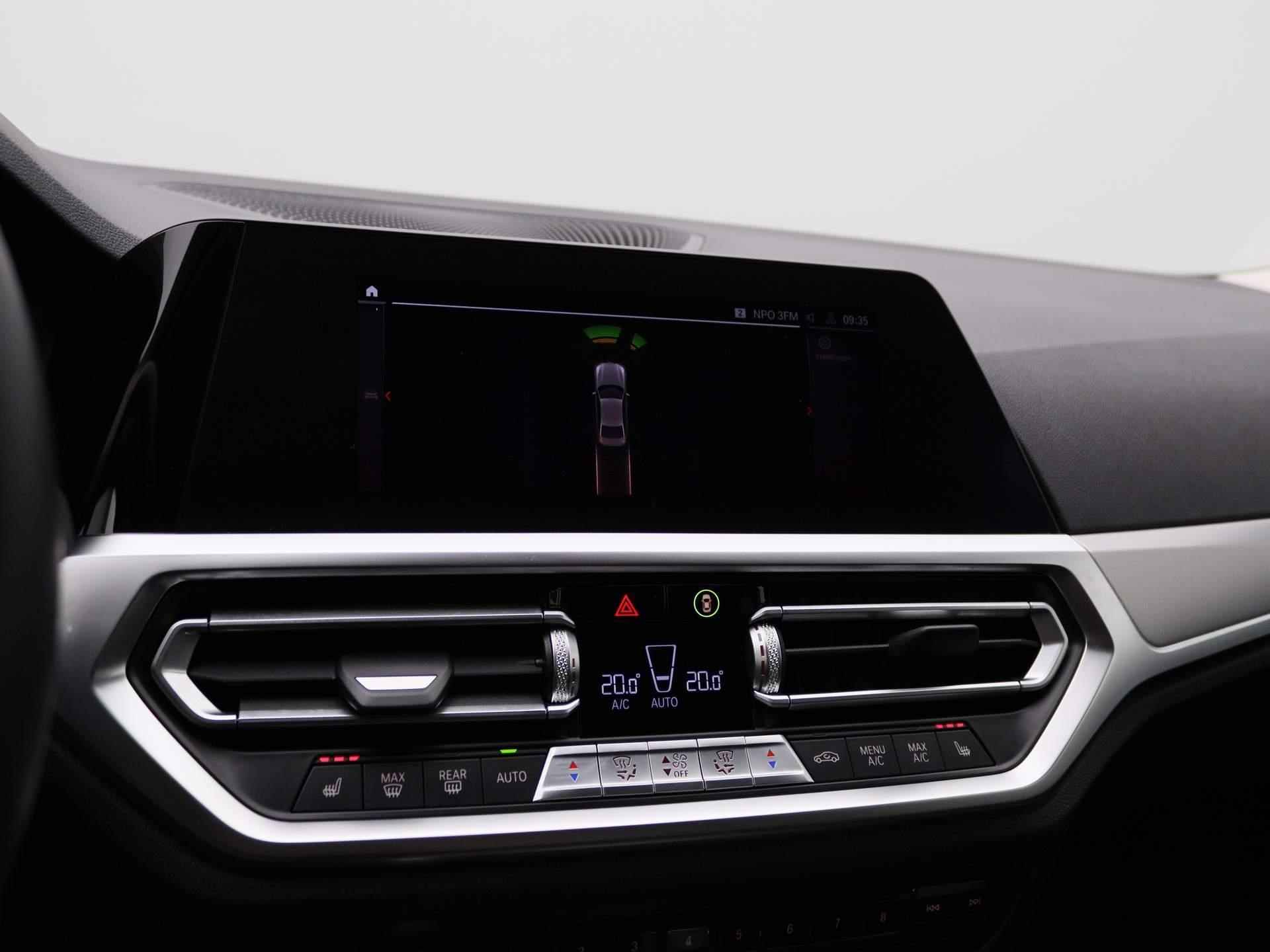 BMW 3-serie 318d Executive Automaat | Apple-Android Play | Navi | Cruise | PDC V+A | Keyless | LED | Leder | - 18/38