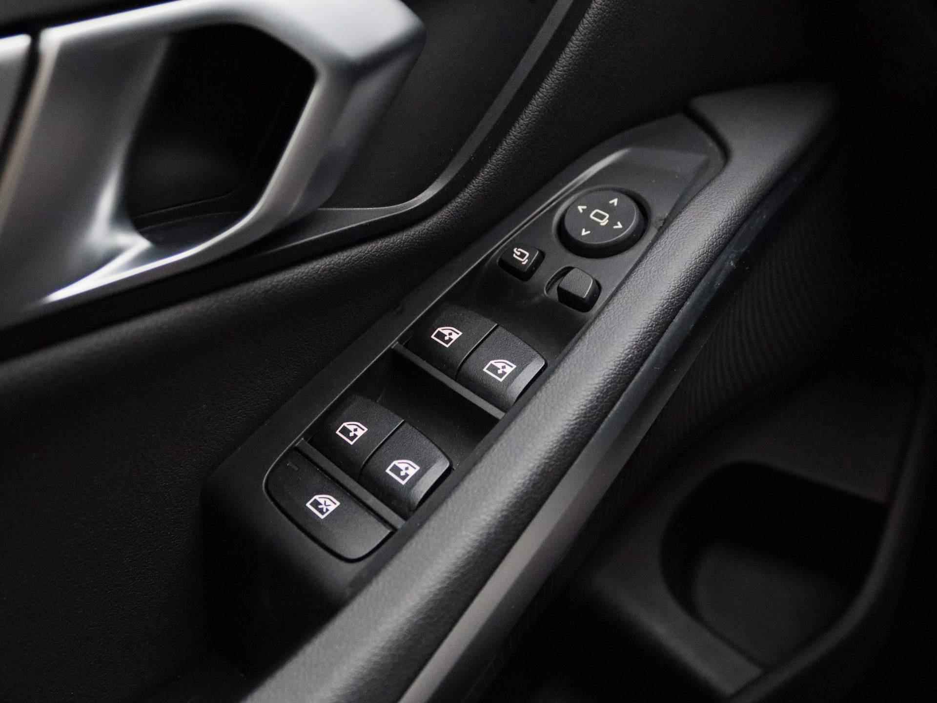 BMW 3-serie 318d Executive Automaat | Apple-Android Play | Navi | Cruise | PDC V+A | Keyless | LED | Leder | - 25/38