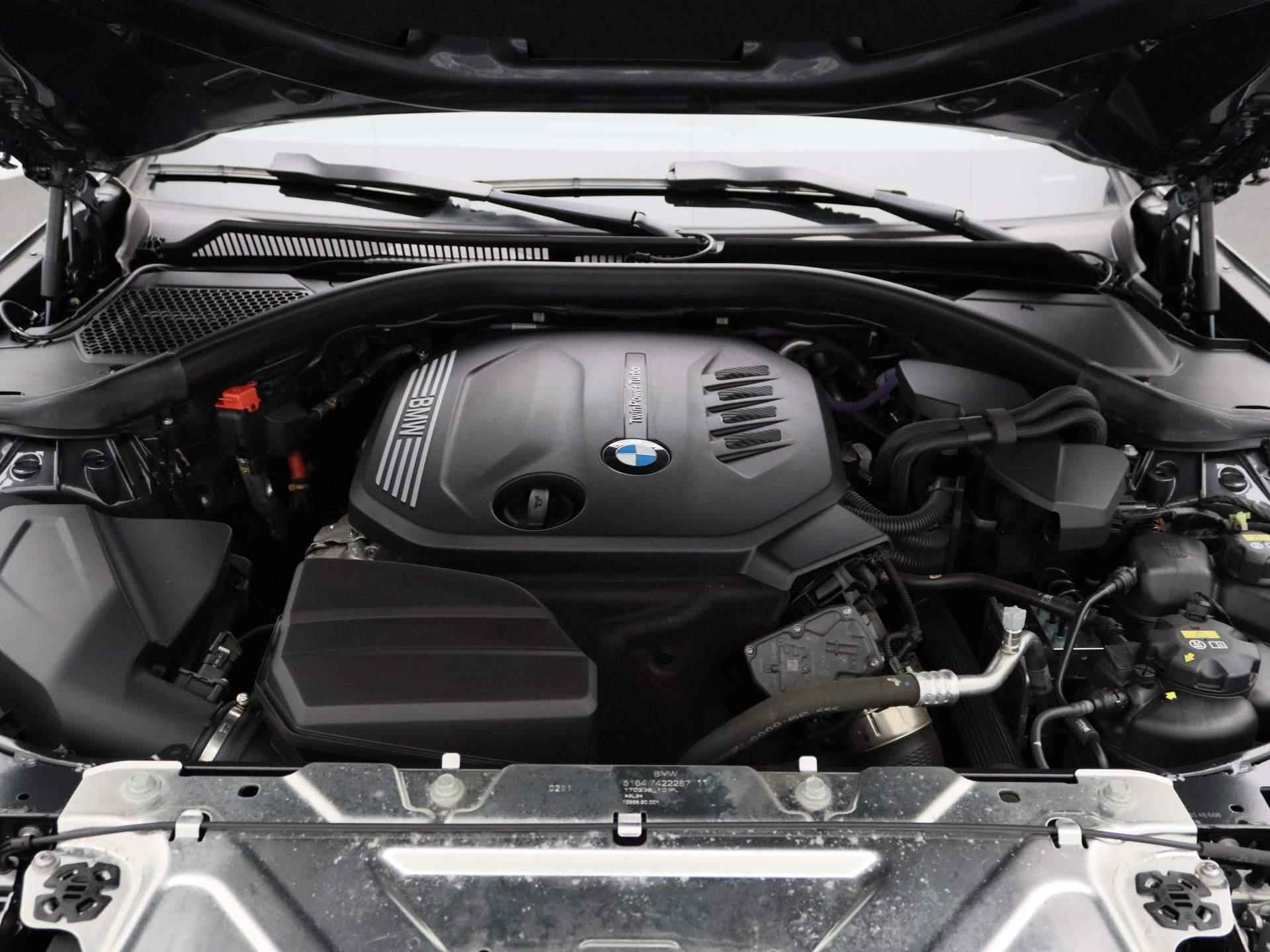 BMW 3-serie 318d Executive Automaat | Apple-Android Play | Navi | Cruise | PDC V+A | Keyless | LED | Leder | - 35/38