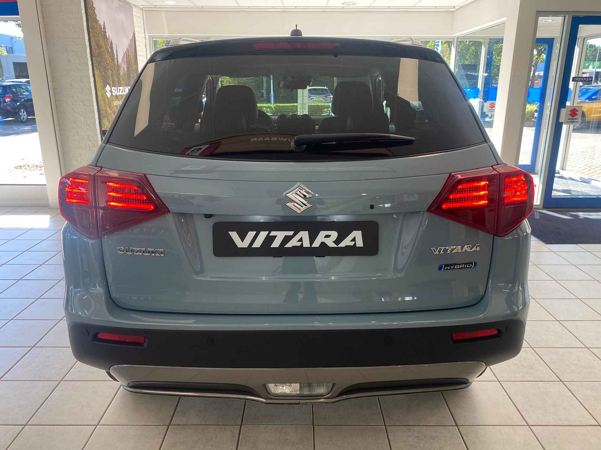 Suzuki Vitara 1.5 Hybrid Style VAN € 37.069,- VOOR € 33.950,- - 4/35