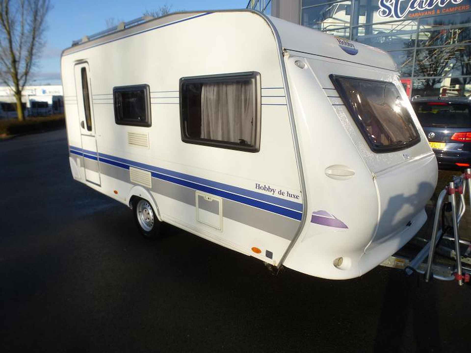 Hobby De Luxe 440 SF mover en voortent - 3/10