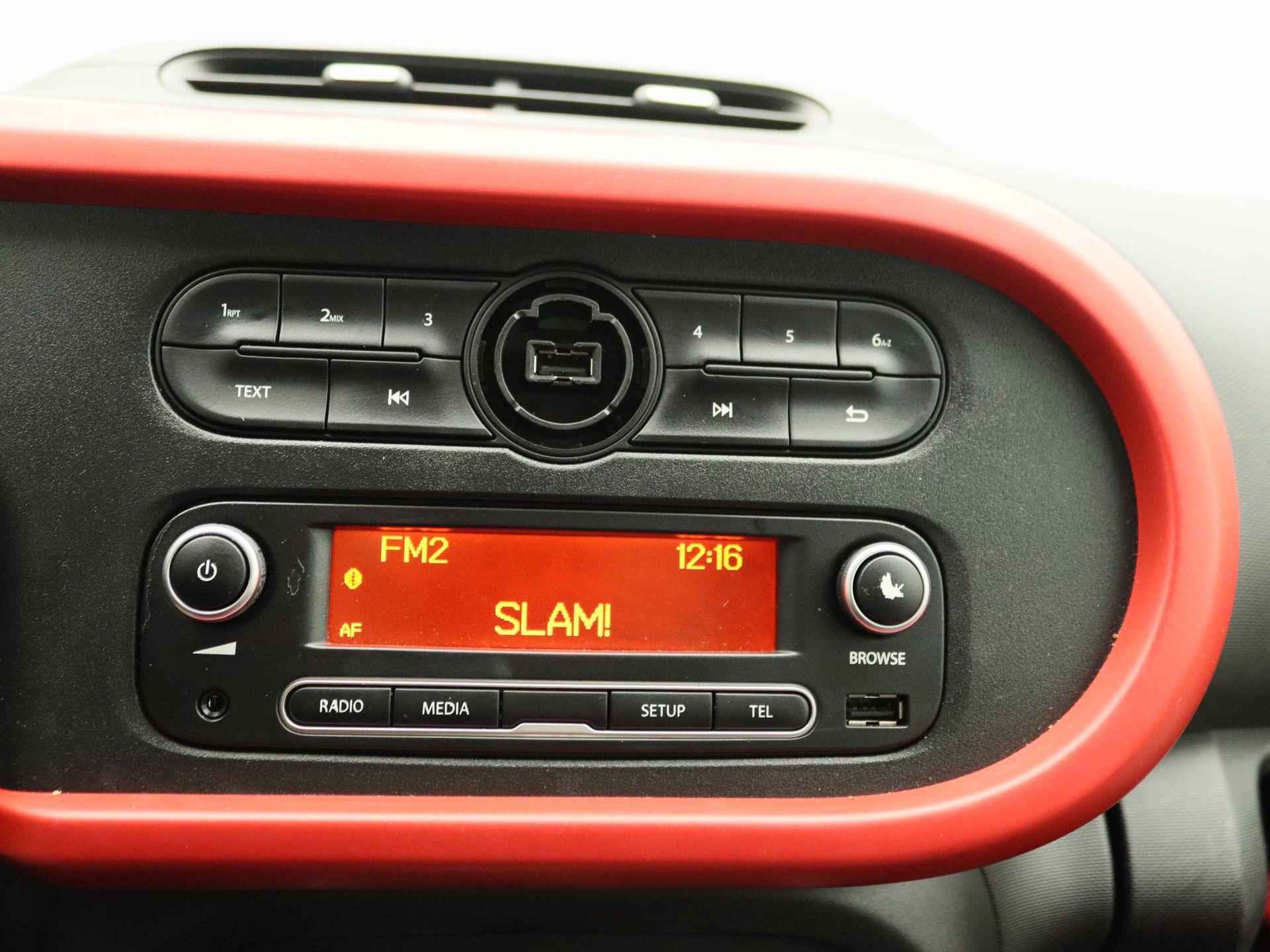 Renault Twingo 1.0 SCe Collection | Airco | Radio DAB met Bluetooth | Metaalkleur | Snelheidsbegrenzer | - 9/24