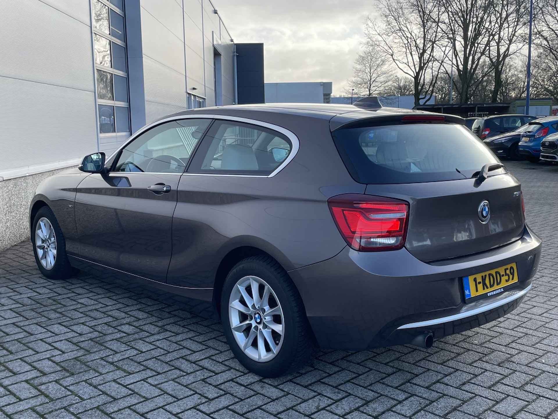 Bmw 1-serie 116i Upgrade Edition - 5/25