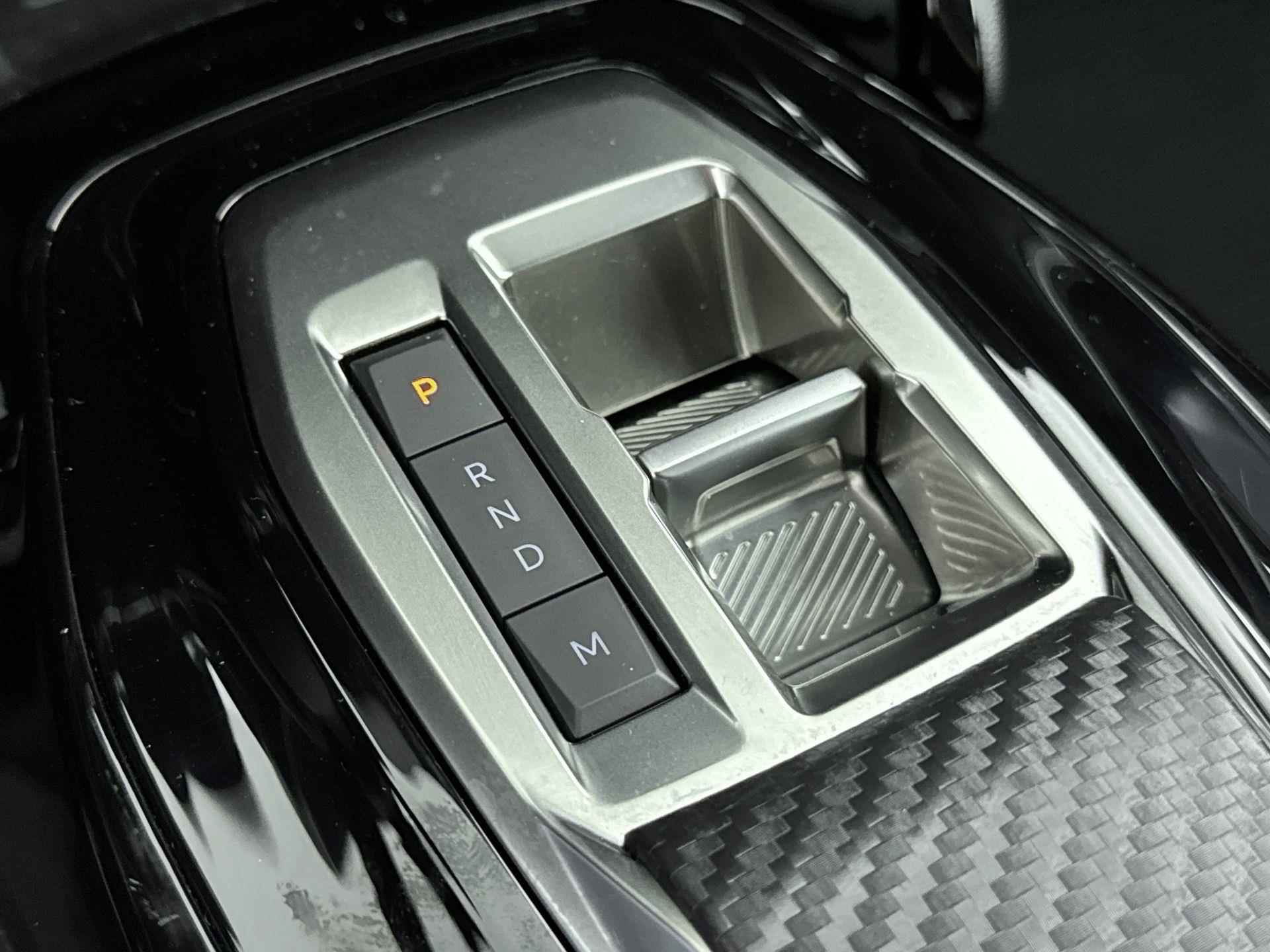 Peugeot 208 1.2 100 pk Automaat Allure | Navigatie | Camera | 3D scherm | Led - 21/34