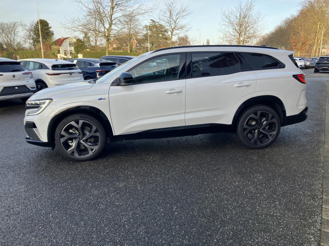 Renault Espace E-Tech Hybrid 200 esprit Alpine 7p. - pack solid / pack harman kardon / pack around view camera / pack advanced driving assist