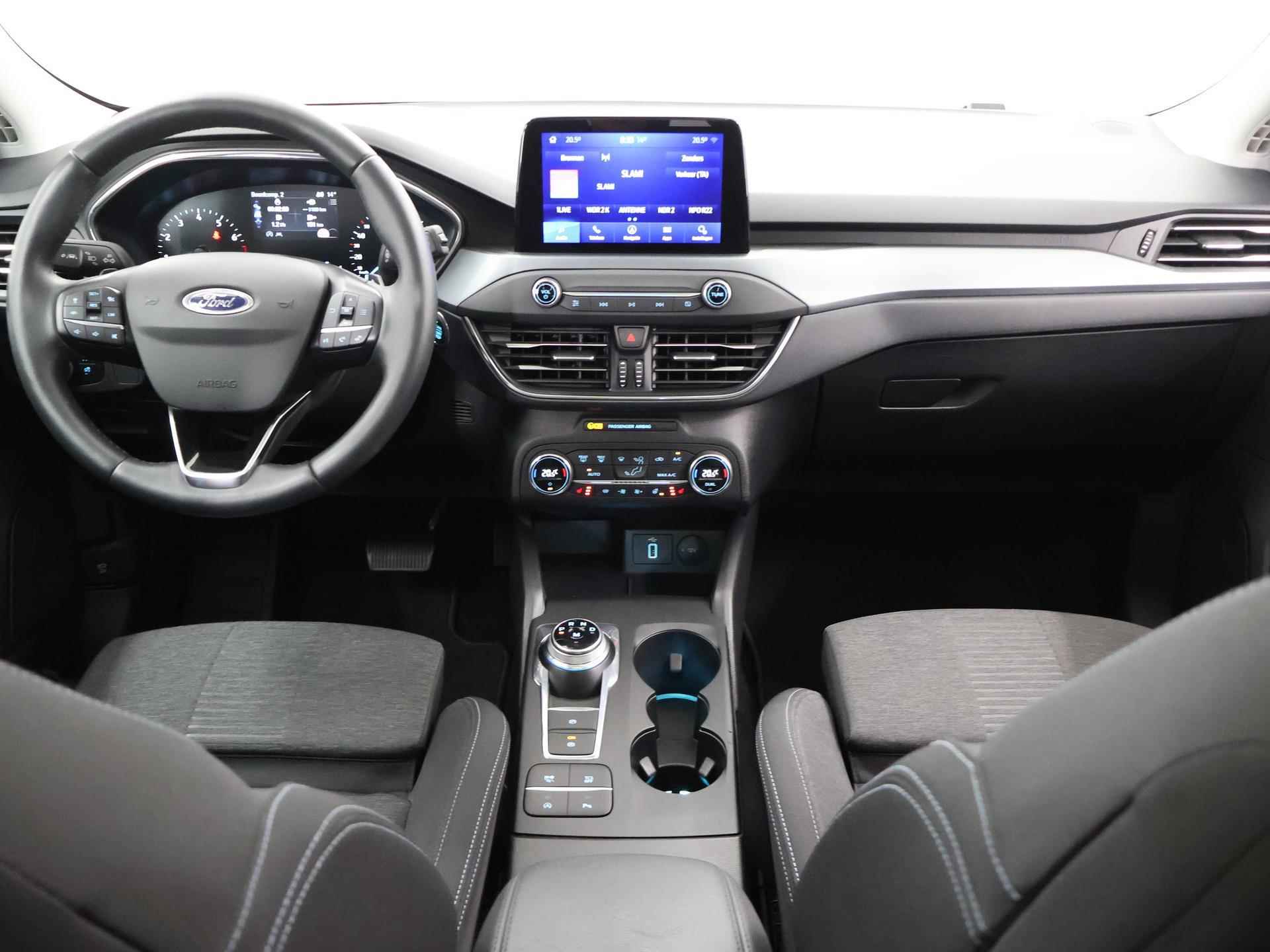 Ford Focus Wagon 1.5 EcoBoost Aut. Active Business | Panoramadak | Adaptieve LED koplampen | Adaptive Cruise Control | Elekt. Wegklapb. Trekhaak | - 9/40